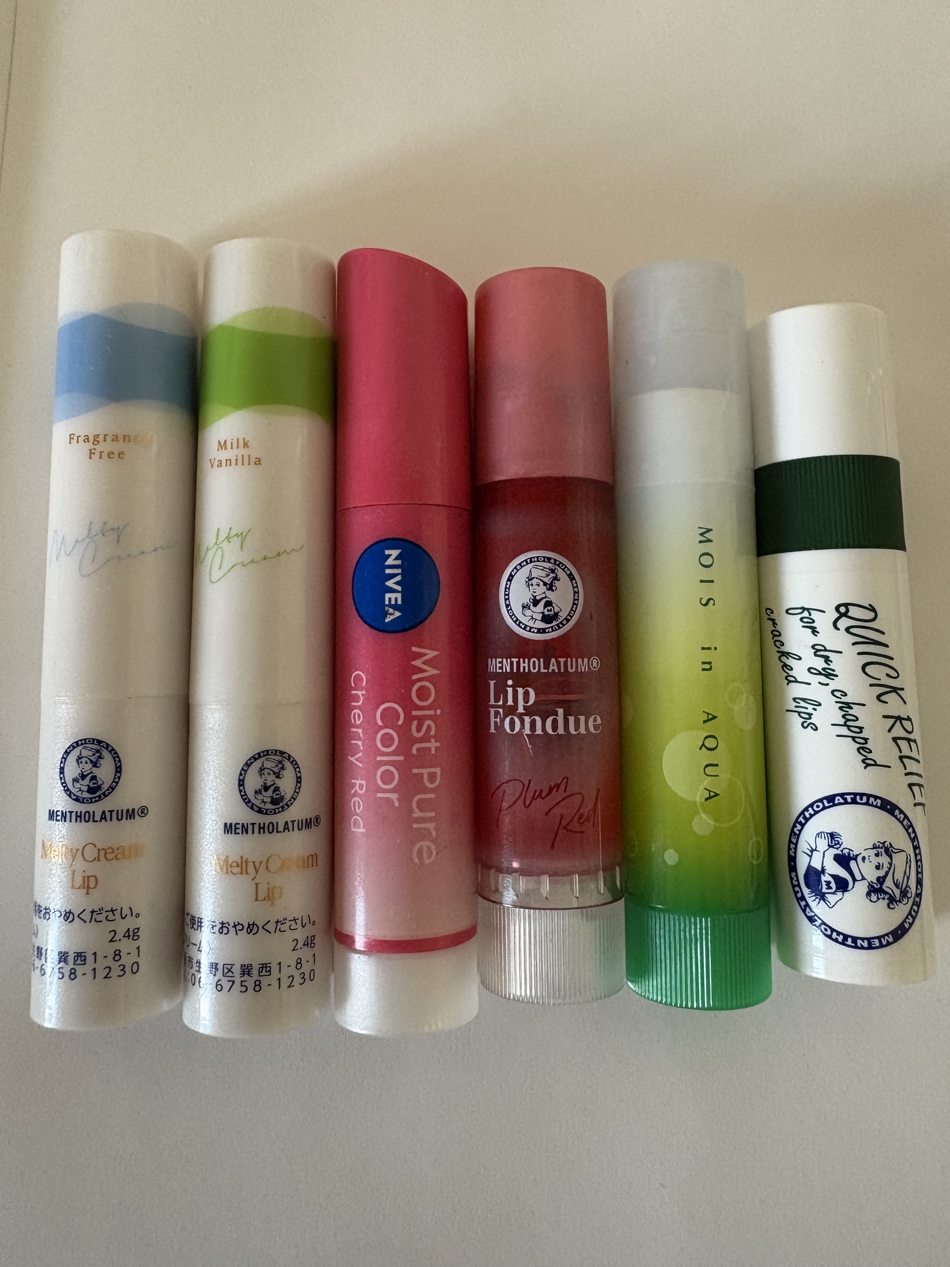 モイストピュアカラーリップ/ニベア/リップクリームを使ったクチコミ（2枚目）