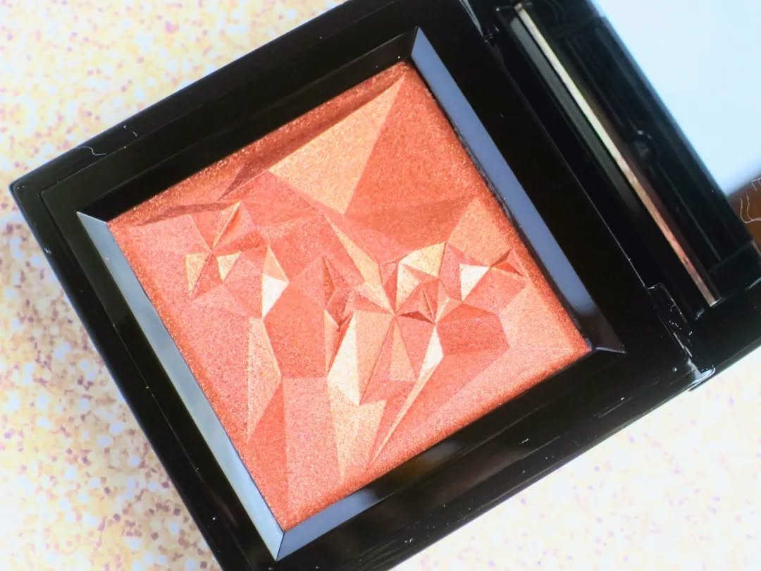 クラッシュド ジェム/shu uemura/単色アイシャドウを使ったクチコミ（3枚目）