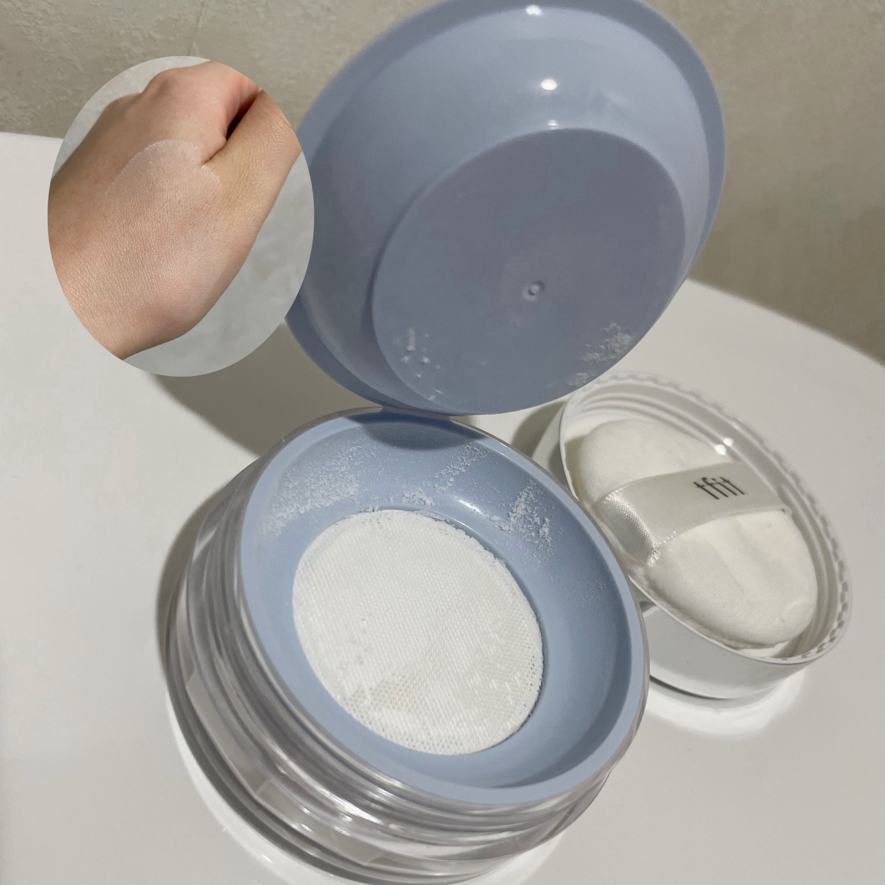 トランスルーセントセットエッセンシャルパウダー/TFIT/ルースパウダーを使ったクチコミ（3枚目）