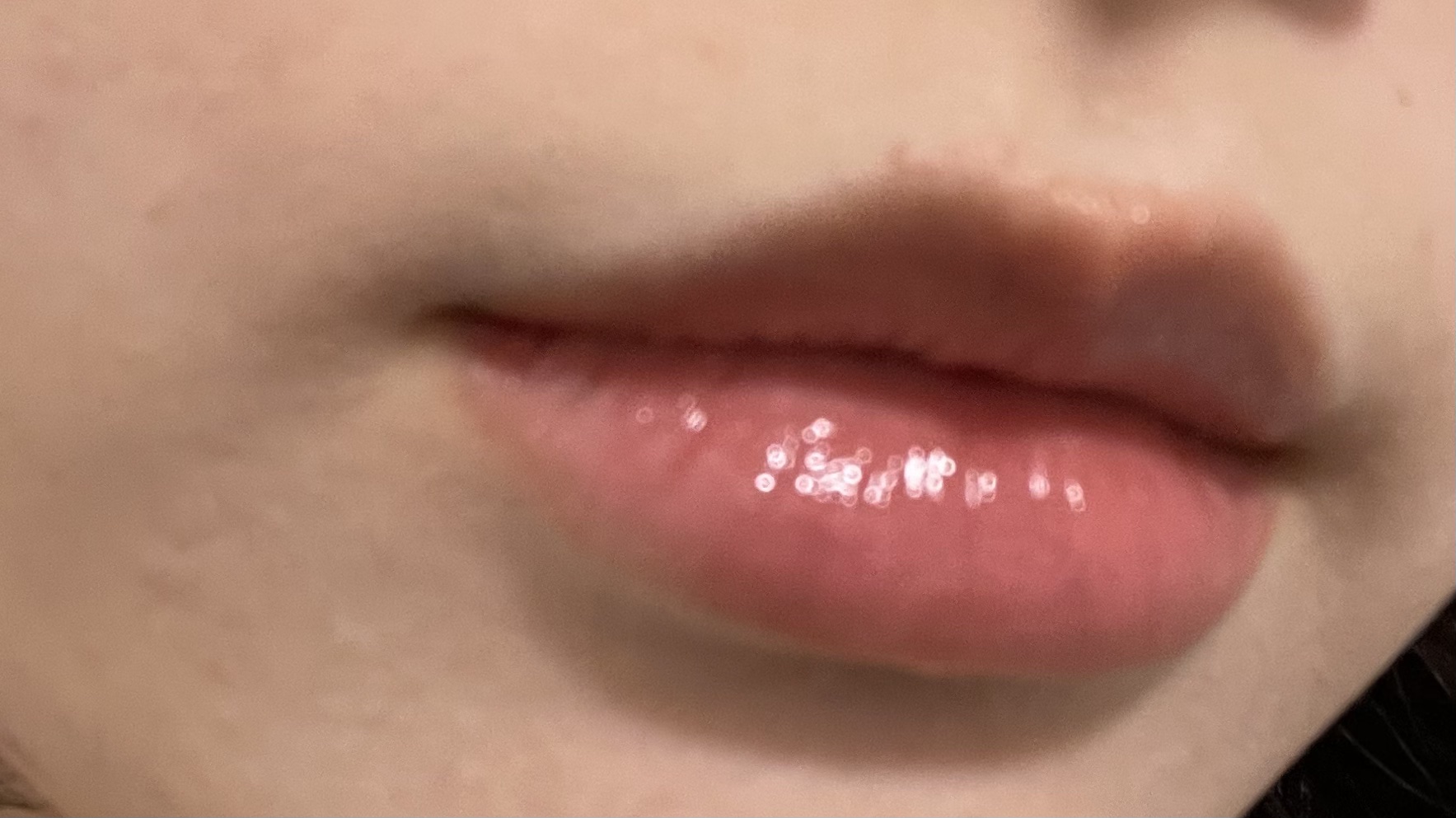 デュアルエフェクトエッセンスリップグロス/Mooekiss/リップグロスを使ったクチコミ（3枚目）