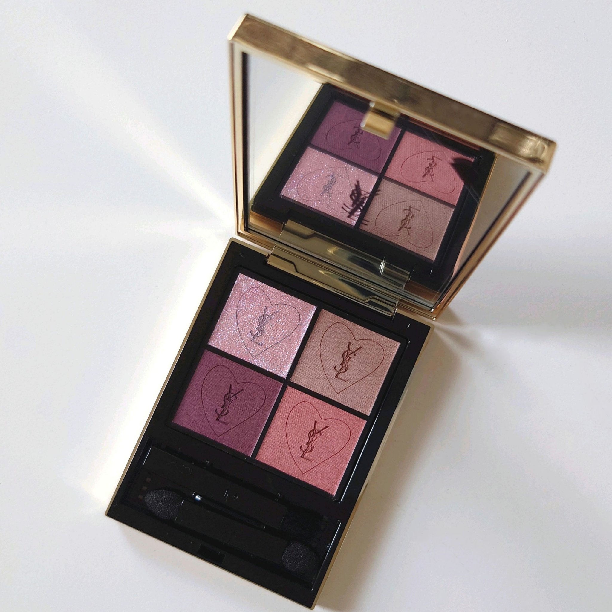 クチュール ミニ クラッチ/YVES SAINT LAURENT BEAUTE/アイシャドウパレットを使ったクチコミ（1枚目）