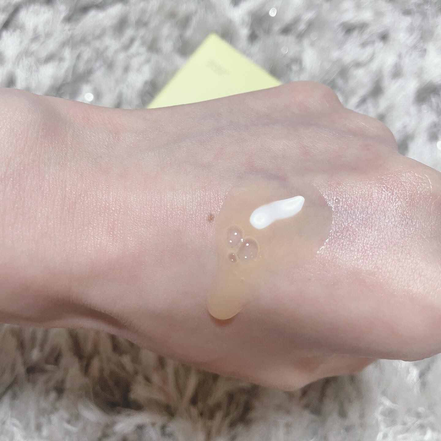 MEDICUBE グルタチオングロウアンプルのクチコミ「medicubeのグルタチオングローセラムを使ってみました！

美白・透明感ケアに定評のあるグ.....」（2枚目）