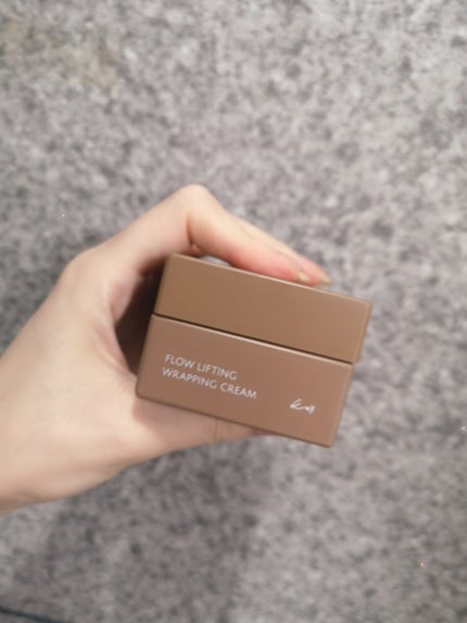 フローリフティングラッピングクリーム/koy/フェイスクリームを使ったクチコミ(2枚目)