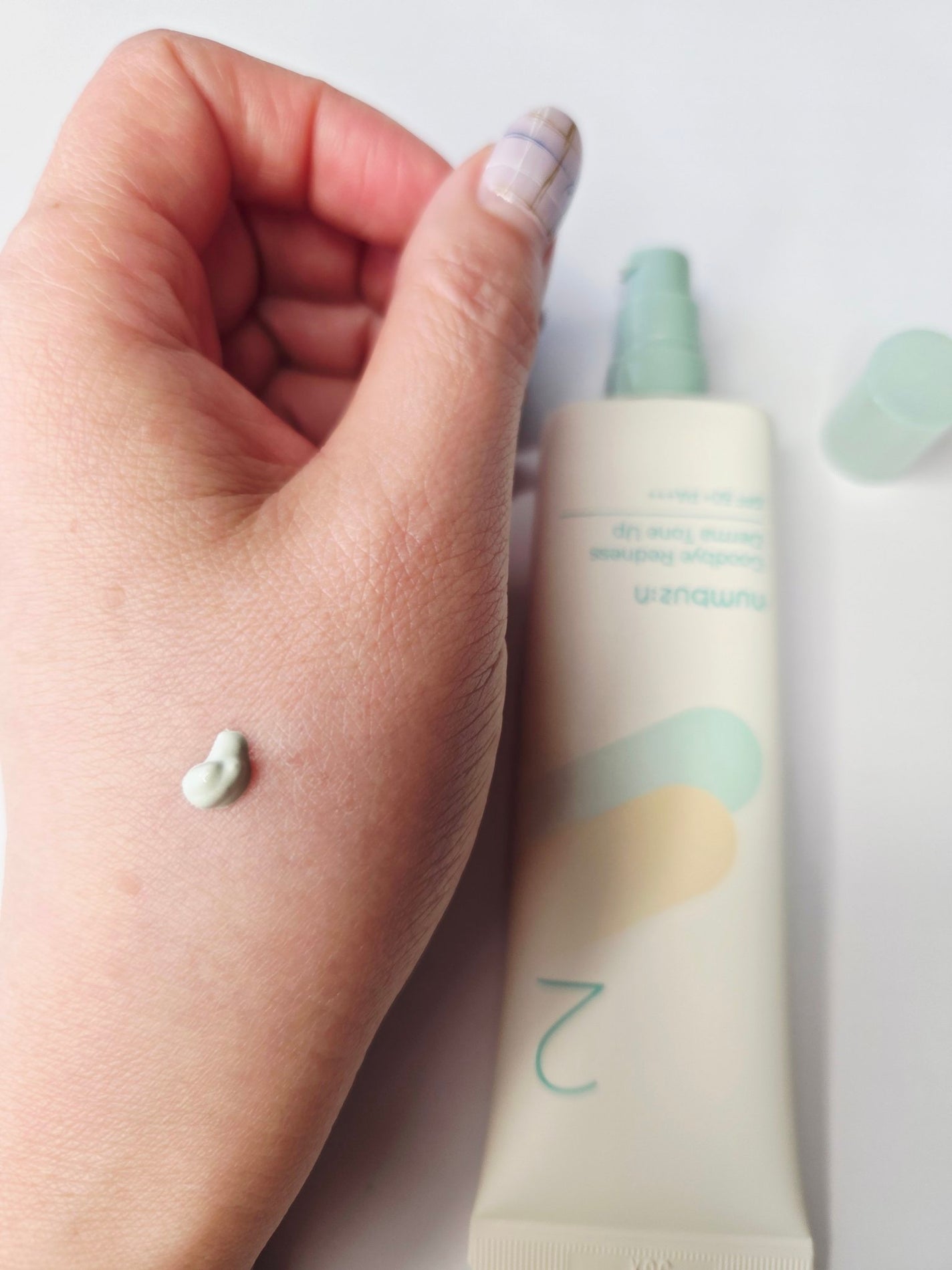 2番 赤みカバーグリーントーンアップクリーム/numbuzin/化粧下地を使ったクチコミ(2枚目)