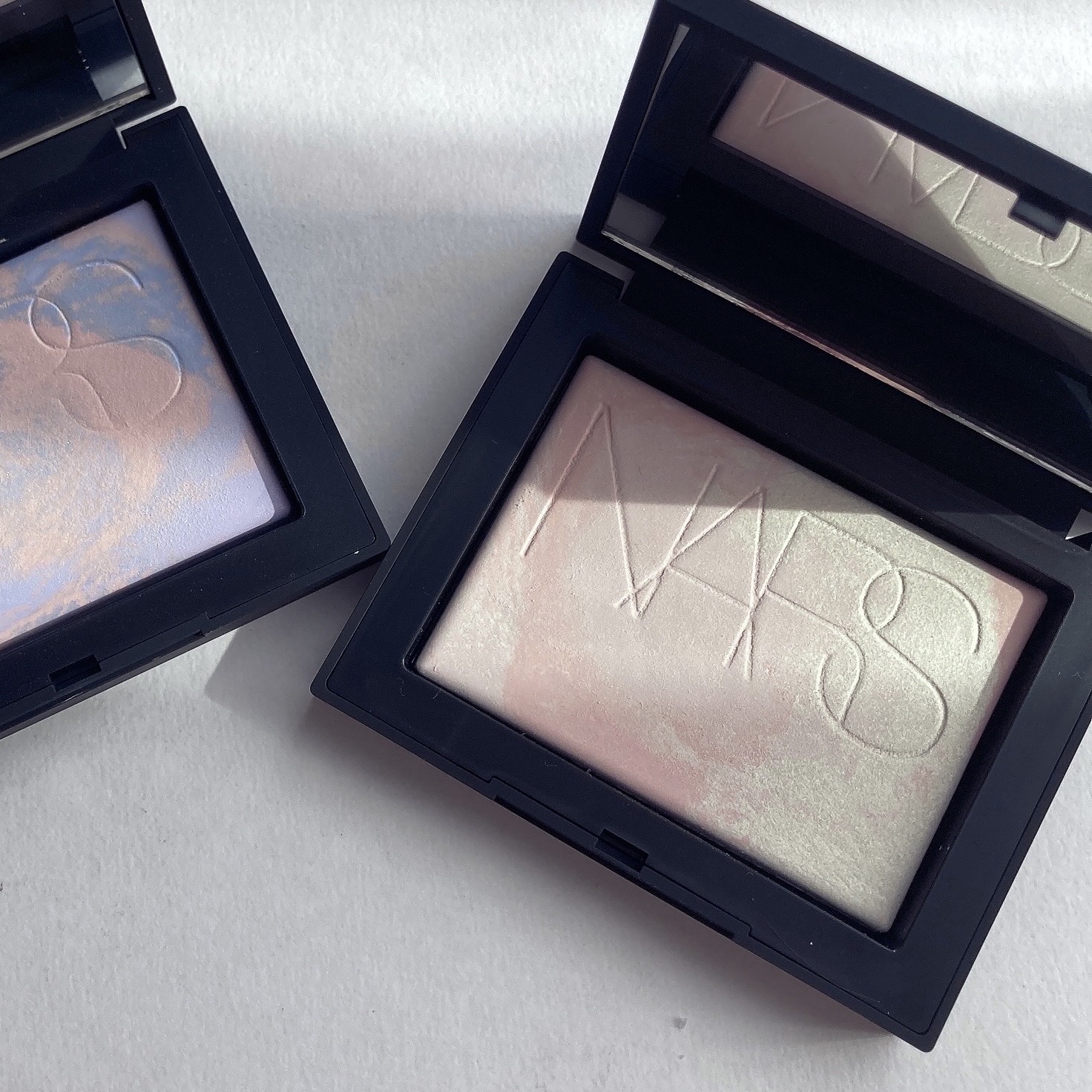 ライトリフレクティング プリズマティックパウダー/NARS/プレストパウダーを使ったクチコミ（1枚目）