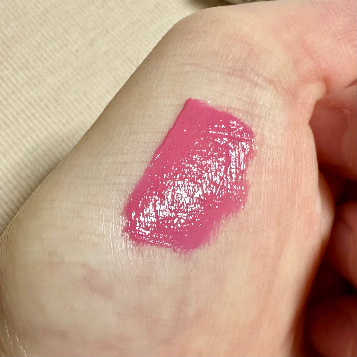 シピシピ デューイフィルムティント R/CipiCipi/リップティントを使ったクチコミ(2枚目)