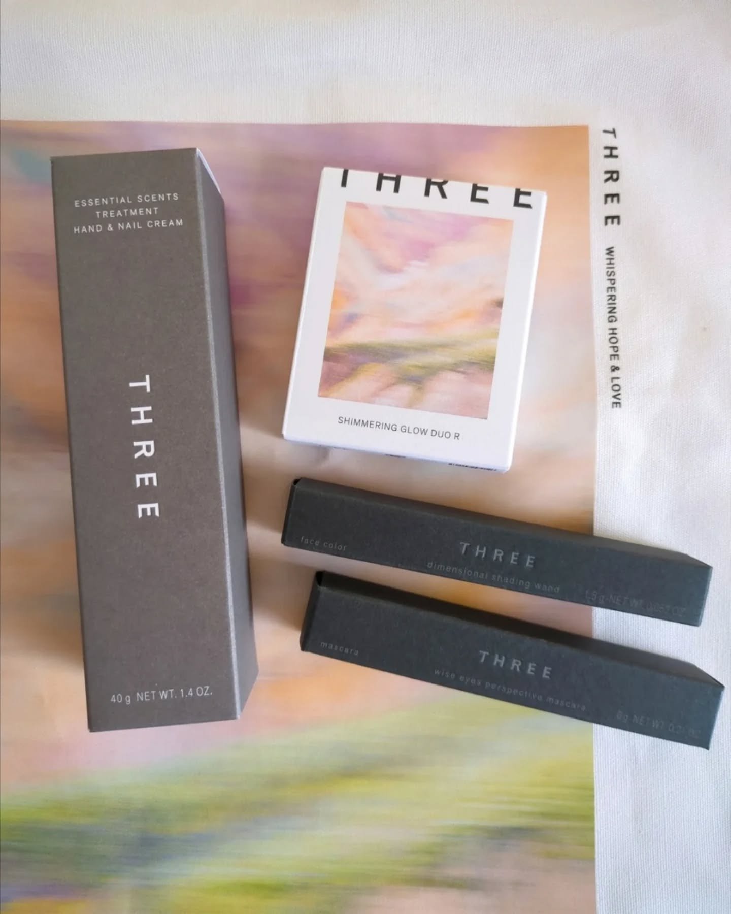 THREE エッセンシャルセンツ トリートメント ハンド＆ネイル クリーム	00のクチコミ「THREE購入品！
予約していたホリデーのお品と一緒に、
気になっていた定番品をいろいろお迎え.....」（2枚目）