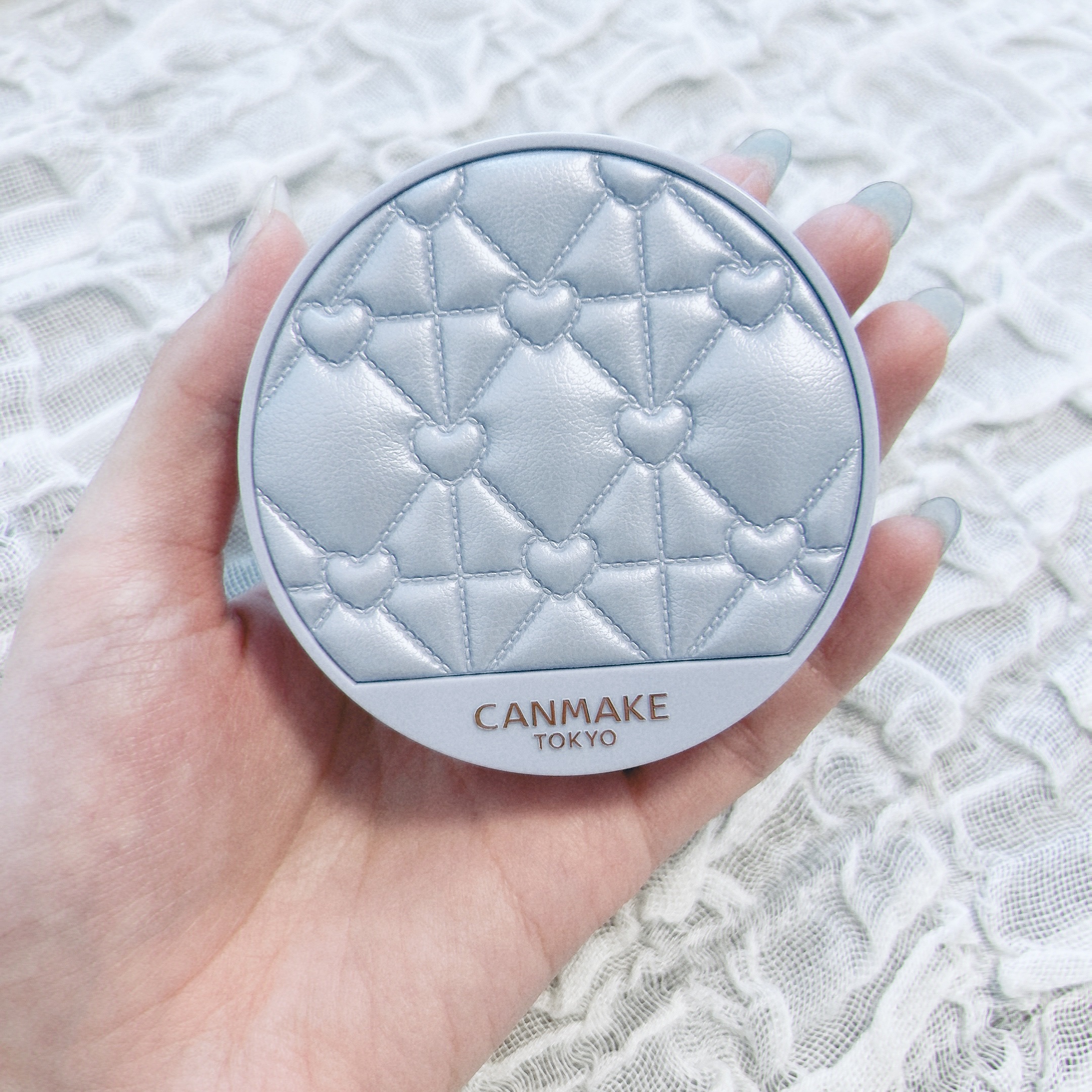 イルミネイティングフィニッシュパウダー　～Abloom～/キャンメイク/プレストパウダーを使ったクチコミ（2枚目）