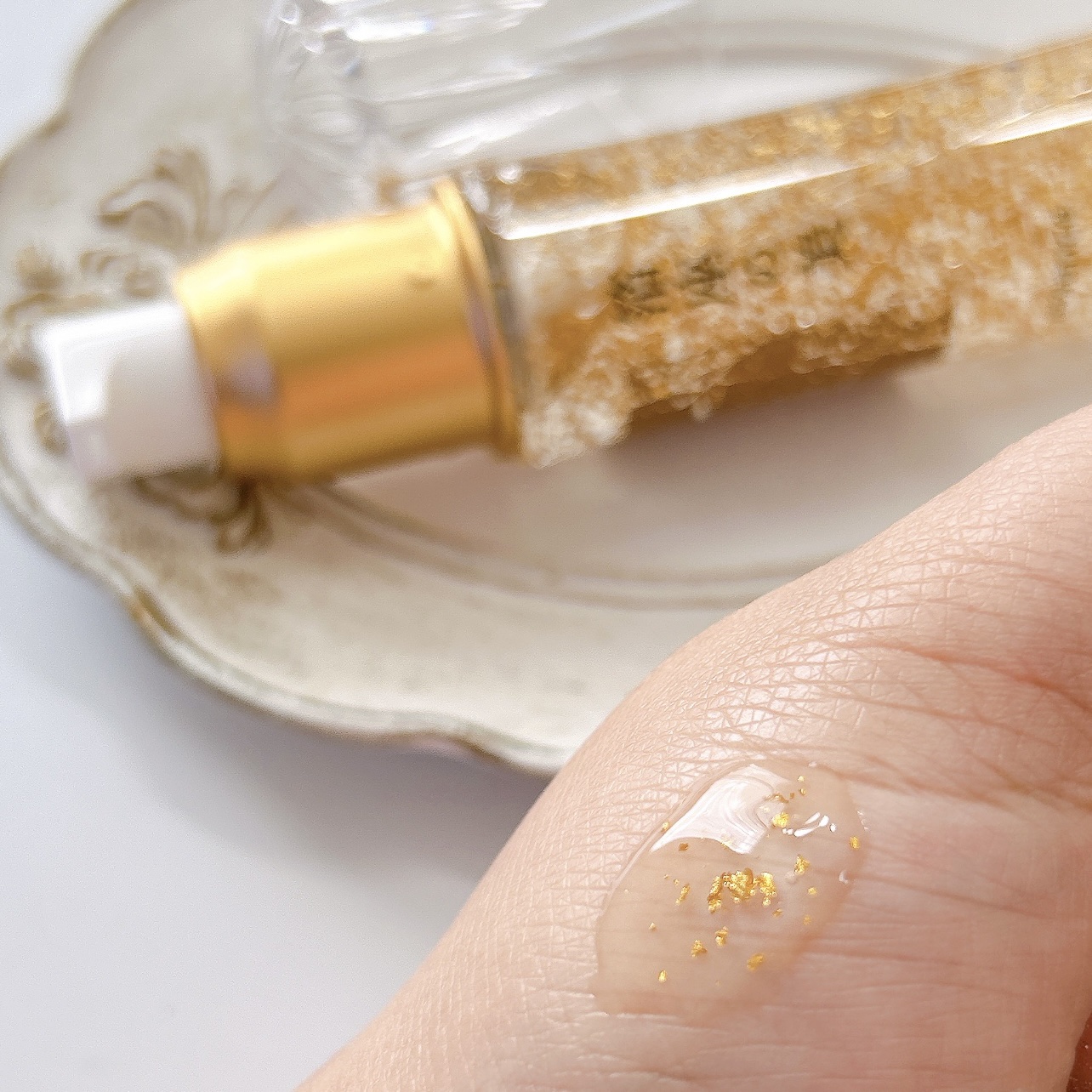  箔座の美 エッセンス /Touch of GOLD/美容液を使ったクチコミ（3枚目）