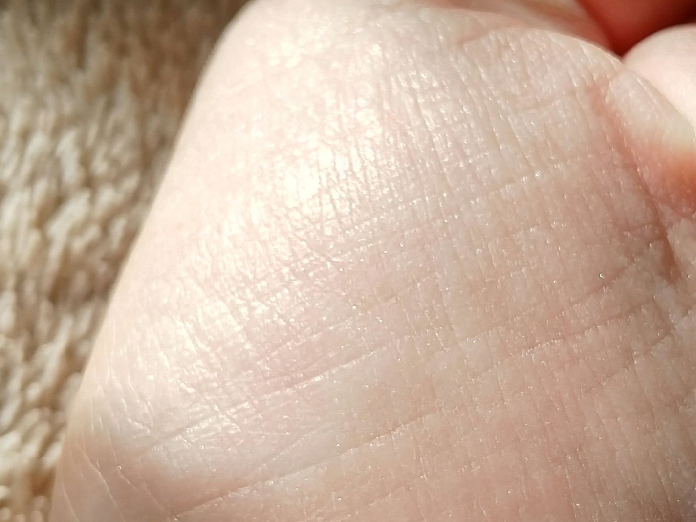 ライトリフレクティング プリズマティックパウダー/NARS/プレストパウダーを使ったクチコミ(9枚目)