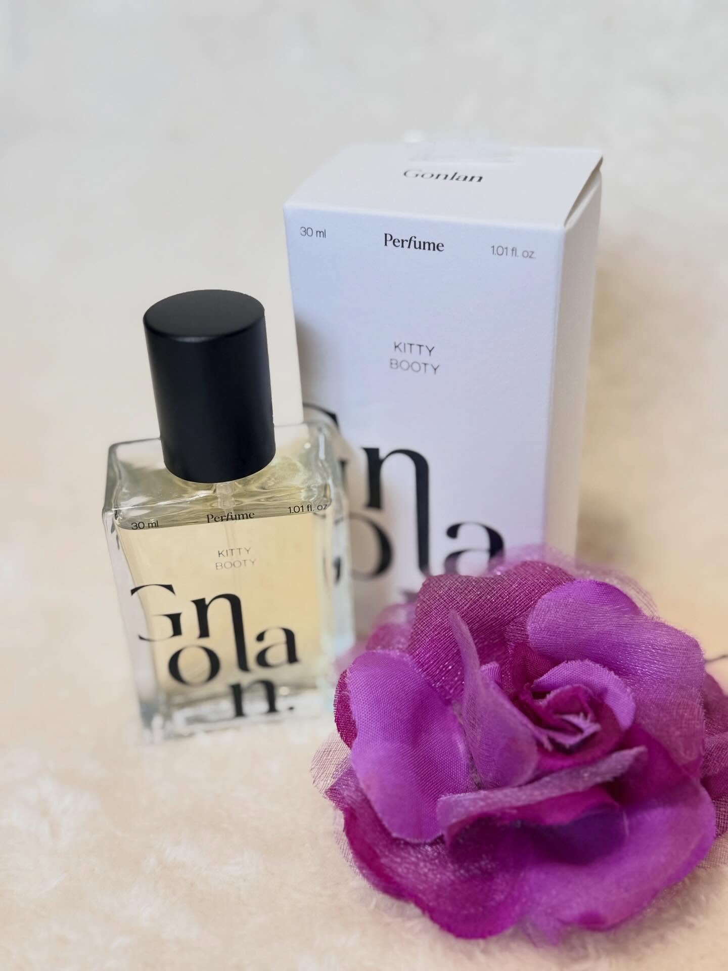 KITTY BOOTY PERFUME / Gonlan