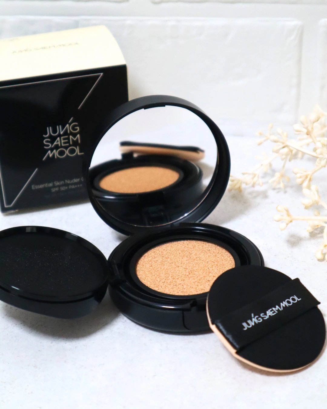 エッセンシャル スキン ヌーダー クッション/JUNG SAEM MOOL/クッションファンデーションを使ったクチコミ（2枚目）
