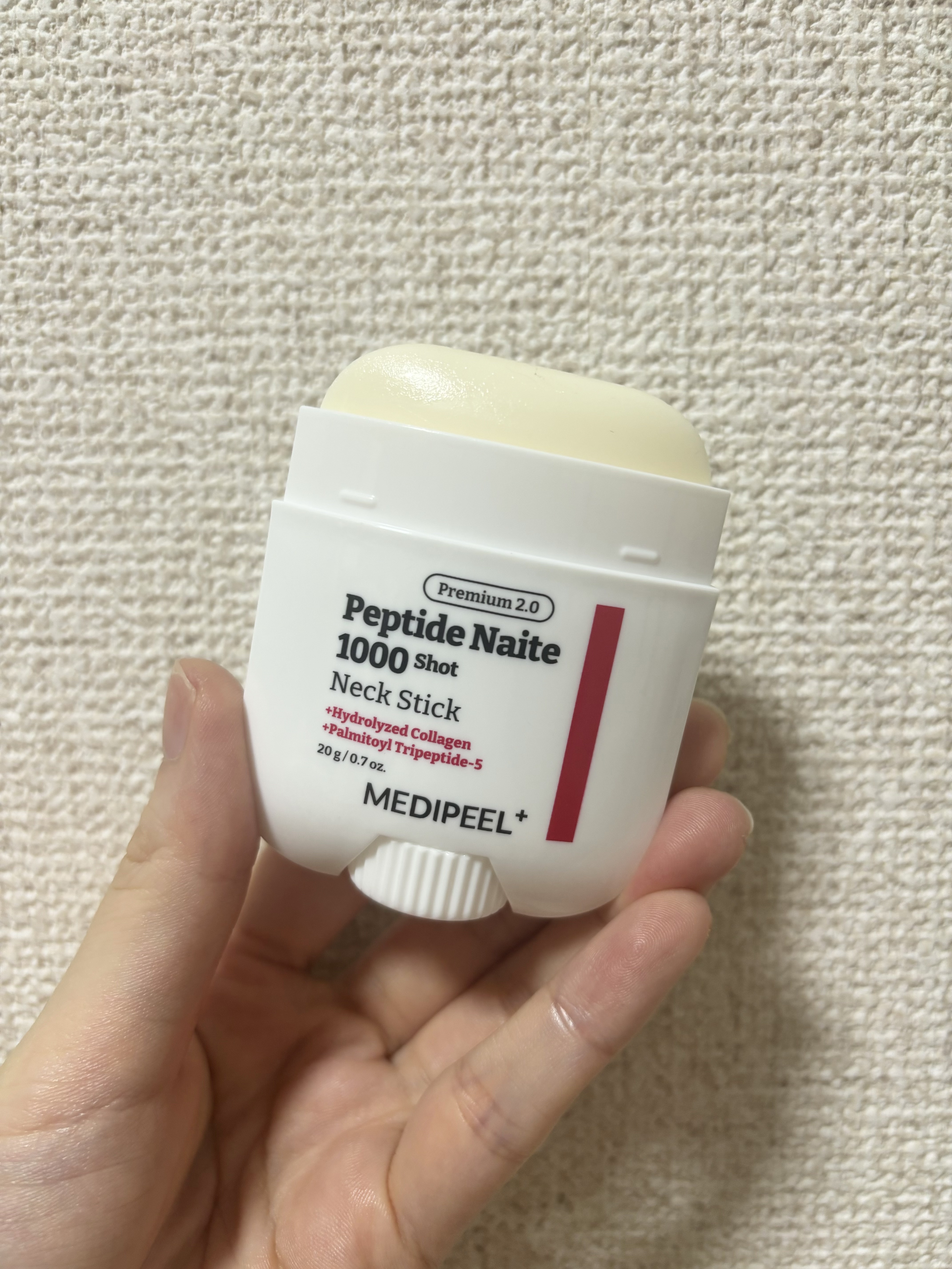 プレミアムペプチドナイテ1000ショットネックスティック/MEDIPEEL/ネック・デコルテケアを使ったクチコミ（2枚目）