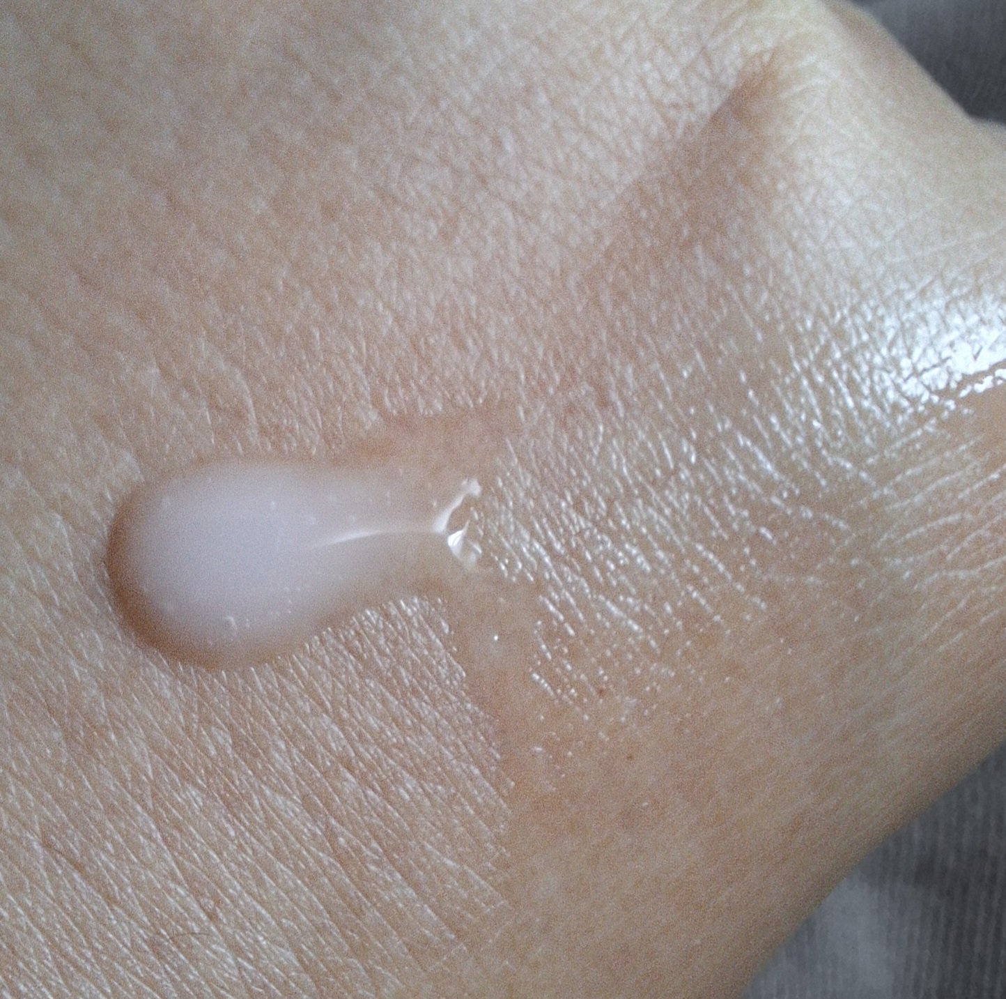 コラリッチソア ダーマベースセラム デイ/コラリッチ/美容液を使ったクチコミ（2枚目）