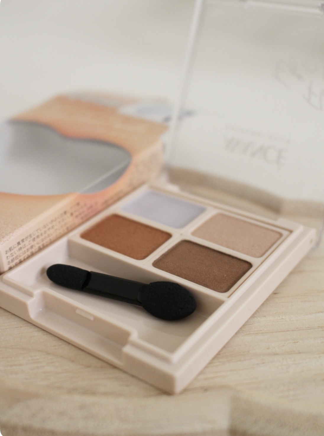 アヴァンセ アイフルールパレット/アヴァンセ/アイシャドウパレットを使ったクチコミ（2枚目）