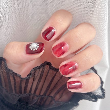 𝘼𝙮𝙪 ❦ 𝑆𝑒𝑙𝑓 𝑁𝑎𝑖𝑙 on LIPS 「❥こんばんは𓂅꙳𖤐セルフネイラーの@au_nailです♡先..」(4枚目)