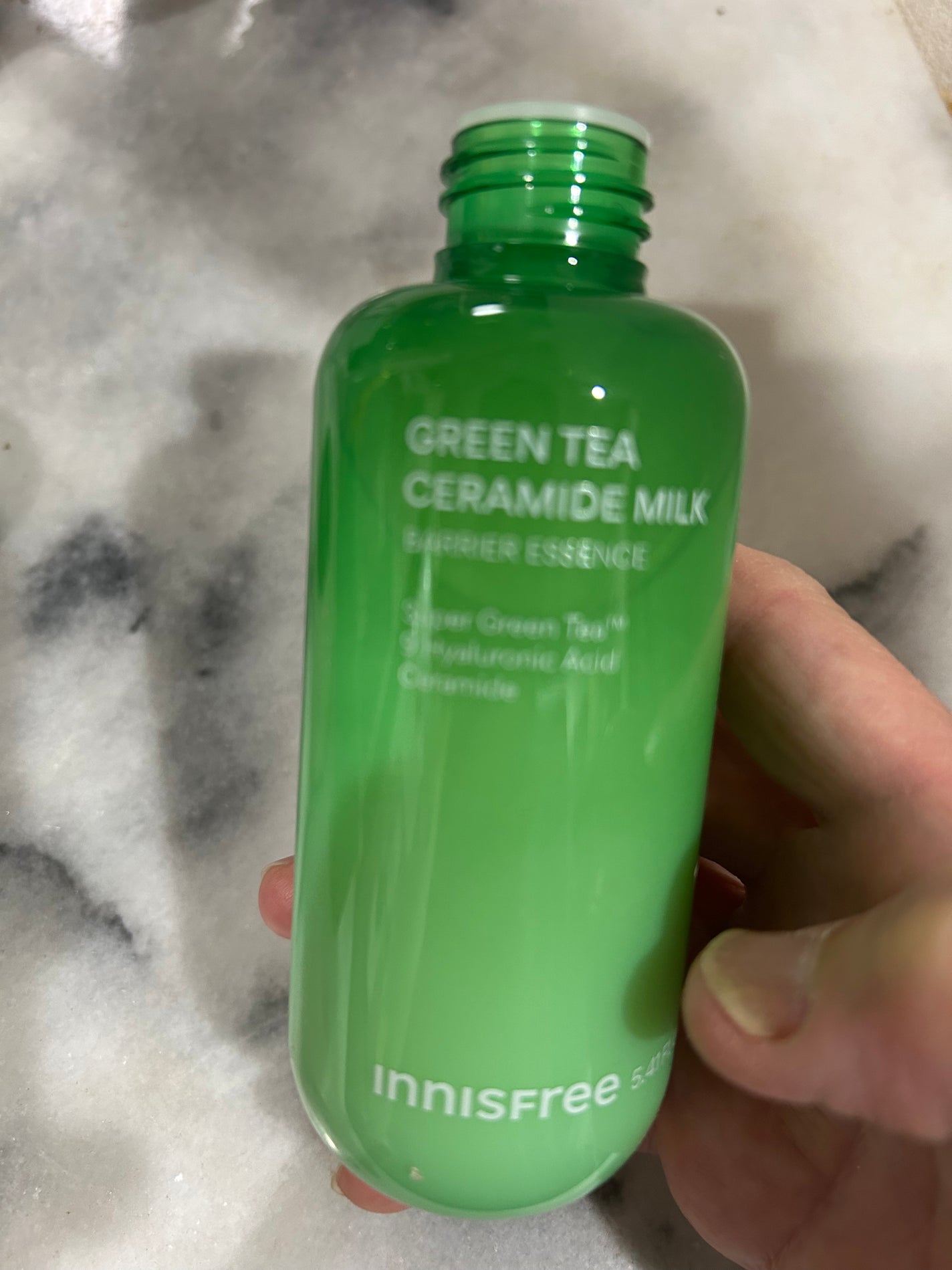 グリーンティー セラミド ミルク エッセンストナー/innisfree/化粧水を使ったクチコミ(2枚目)