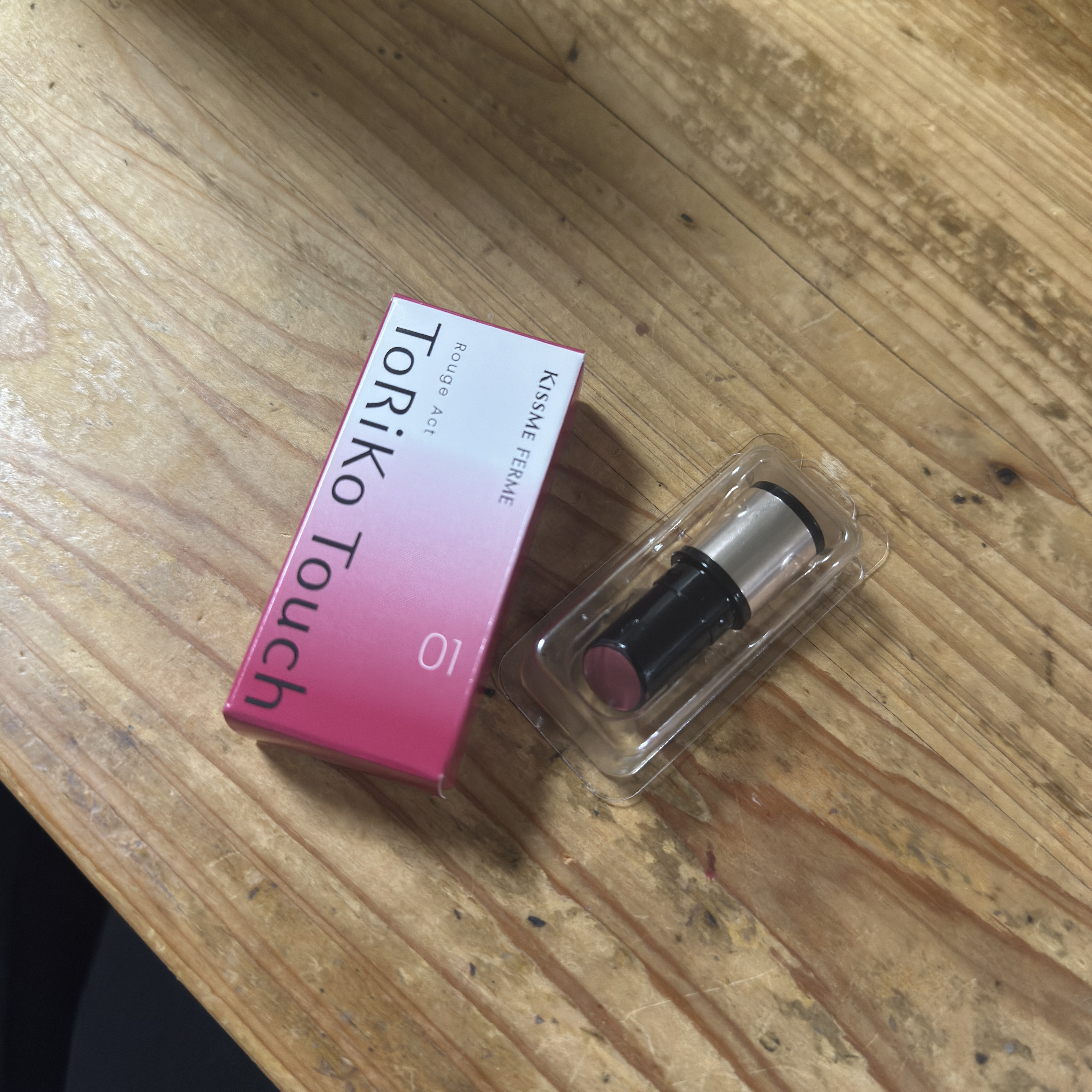 キスミー　フェルム　ルージュアクト 01 ピオニーシェード/キスミー フェルム/口紅を使ったクチコミ（1枚目）