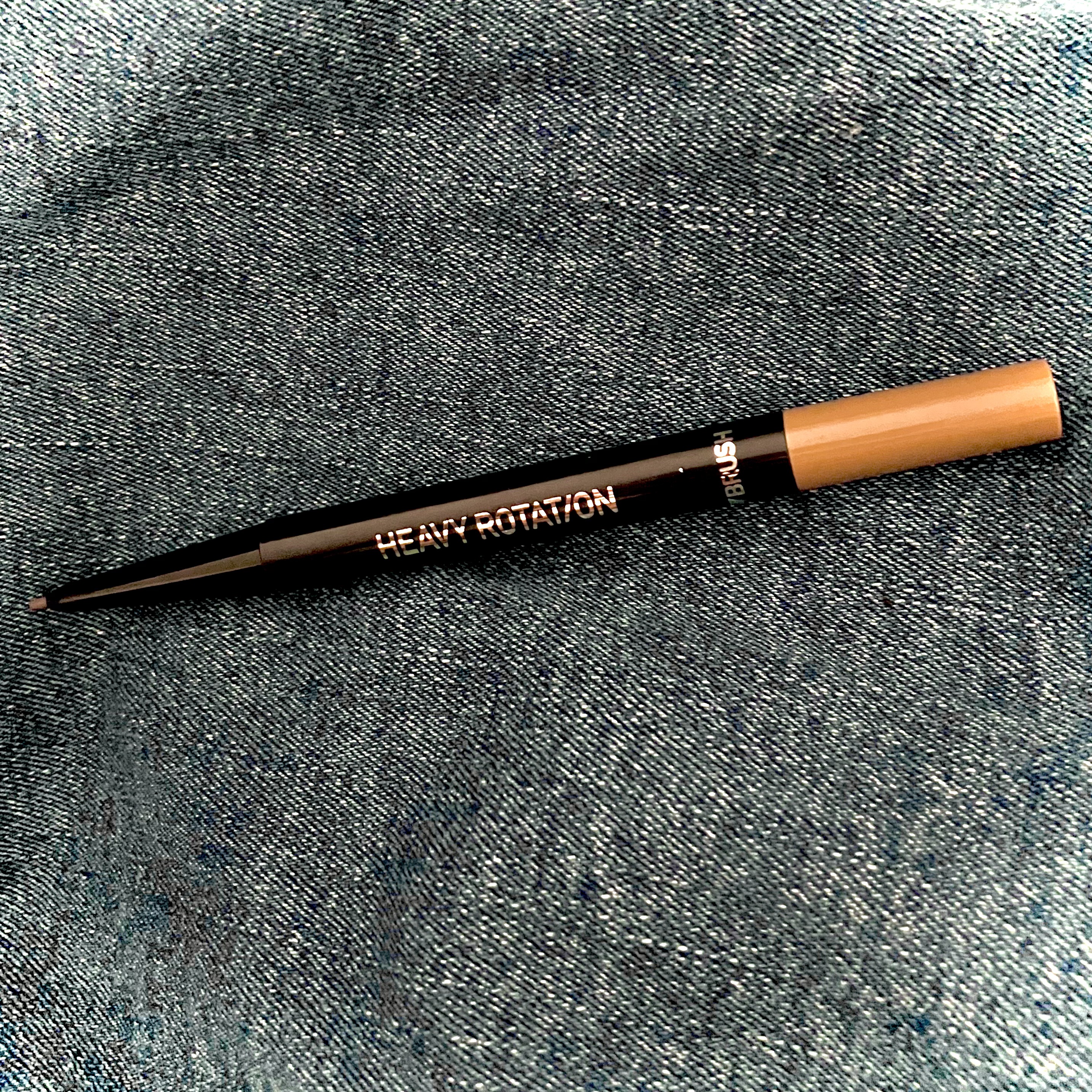 アイブロウペンシル/ヘビーローテーション/アイブロウペンシルを使ったクチコミ（1枚目）