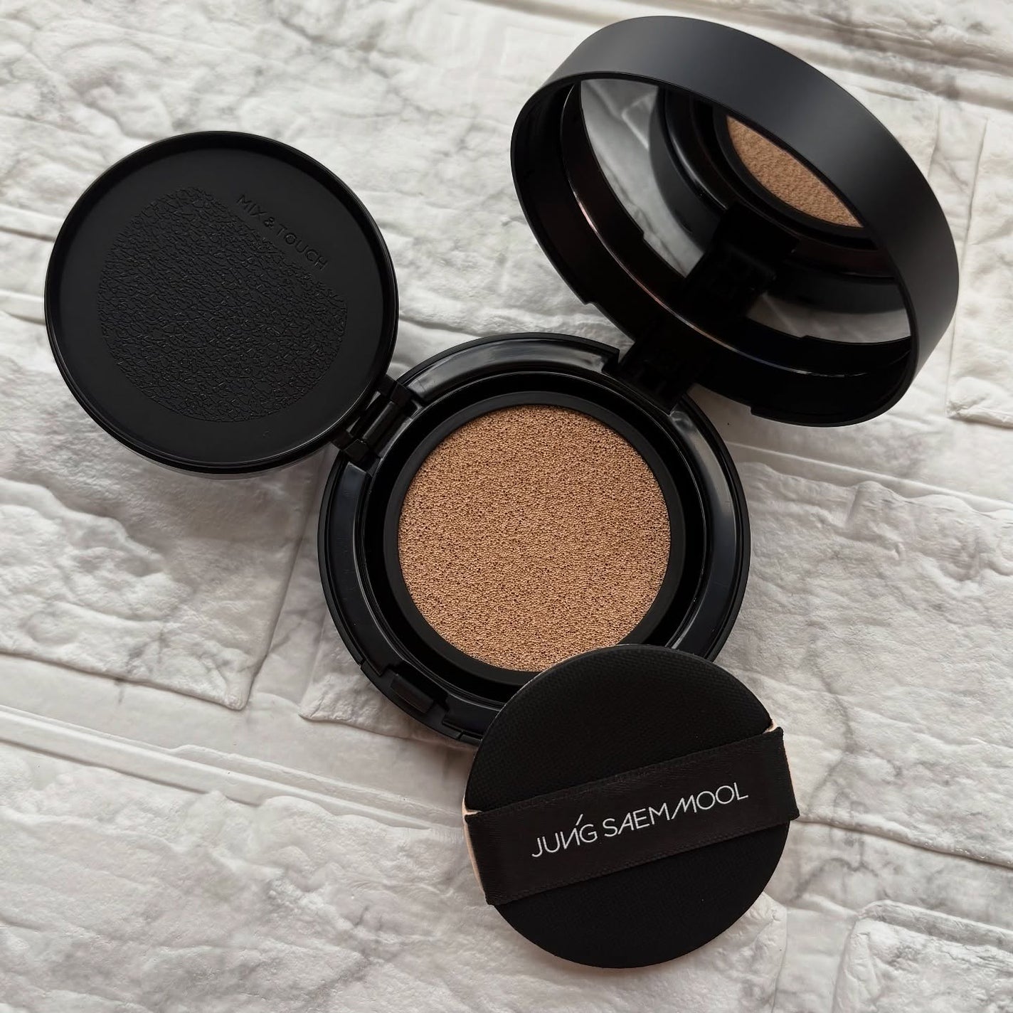 エッセンシャル スキン ヌーダー クッション/JUNG SAEM MOOL/クッションファンデーションを使ったクチコミ(2枚目)