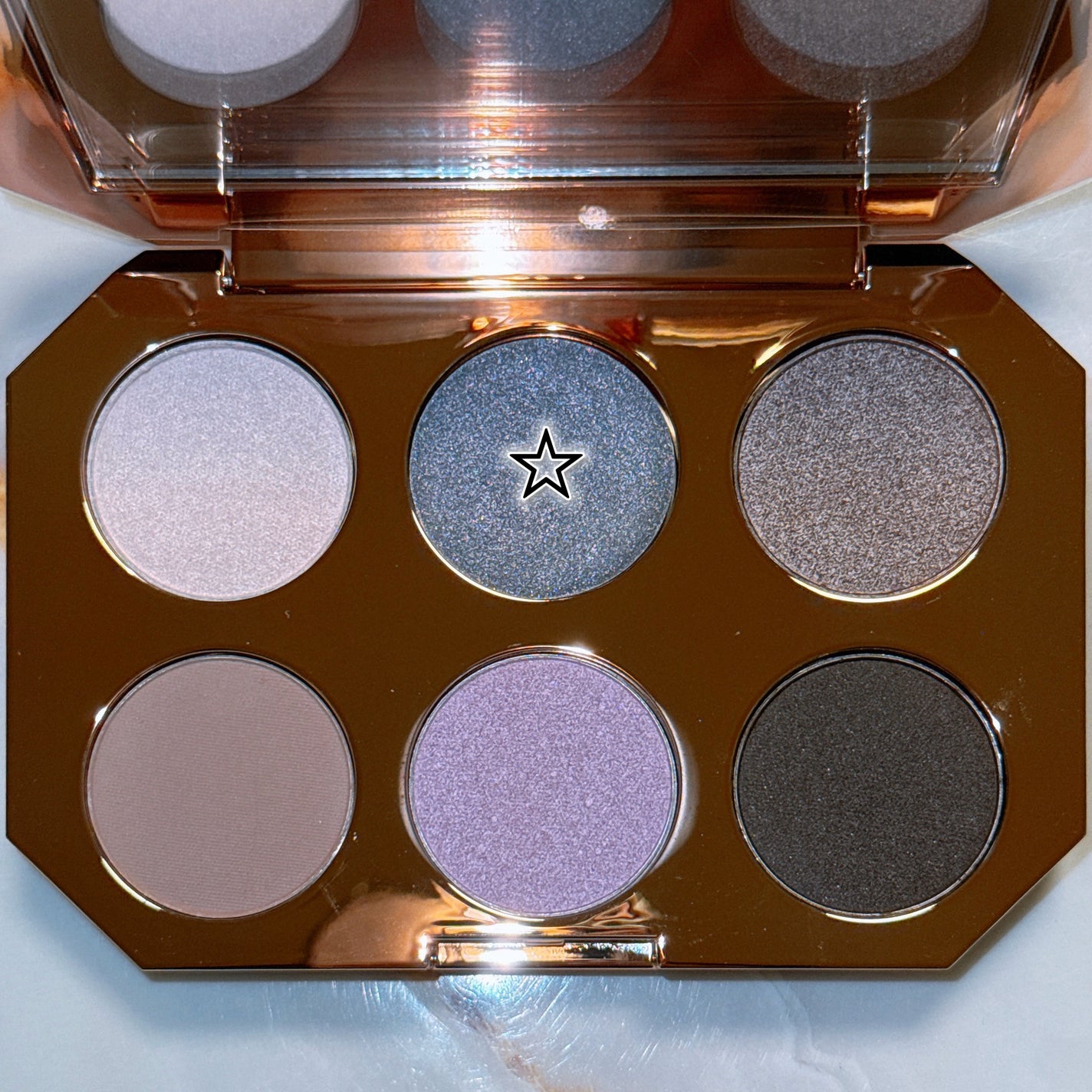 マニフィセント アイシャドウ パレット × 6/M・A・C/アイシャドウパレットを使ったクチコミ(2枚目)
