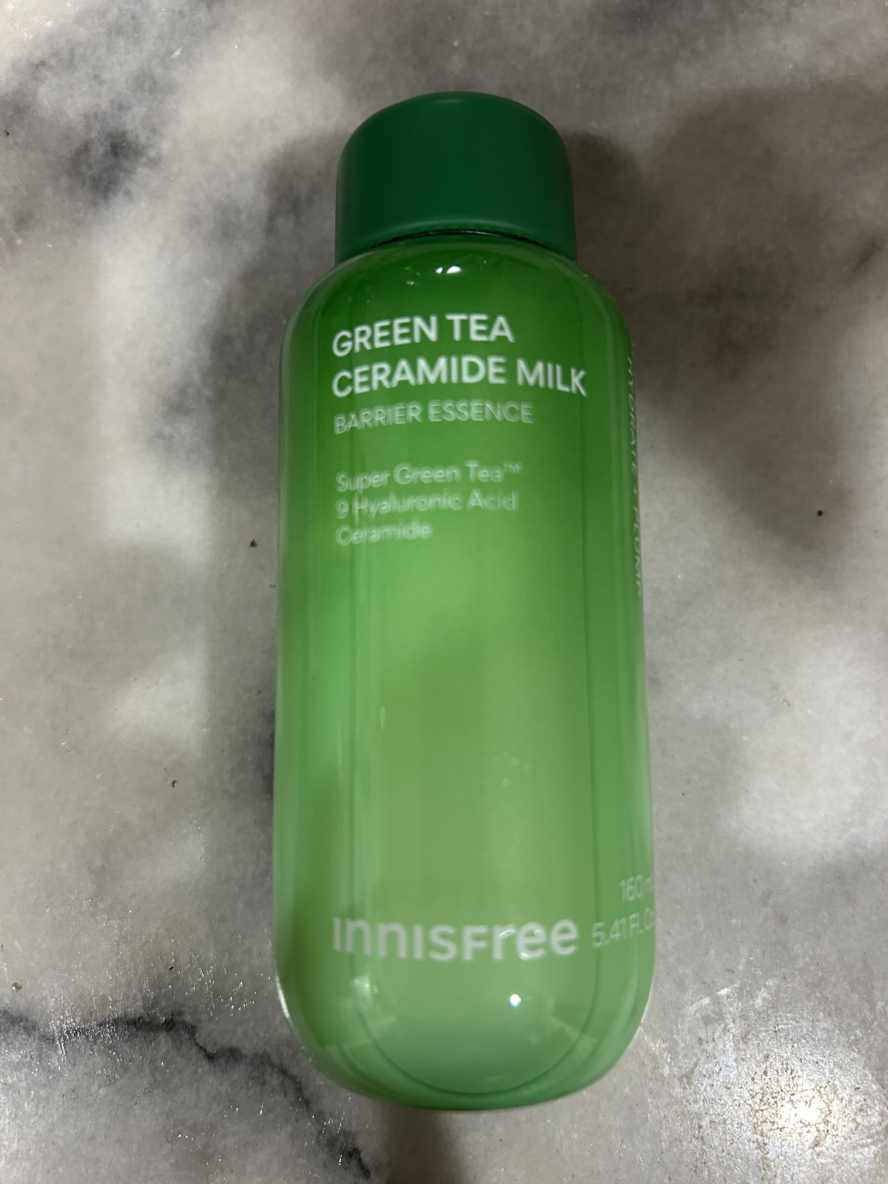 グリーンティー セラミド ミルク エッセンストナー/innisfree/化粧水を使ったクチコミ（1枚目）
