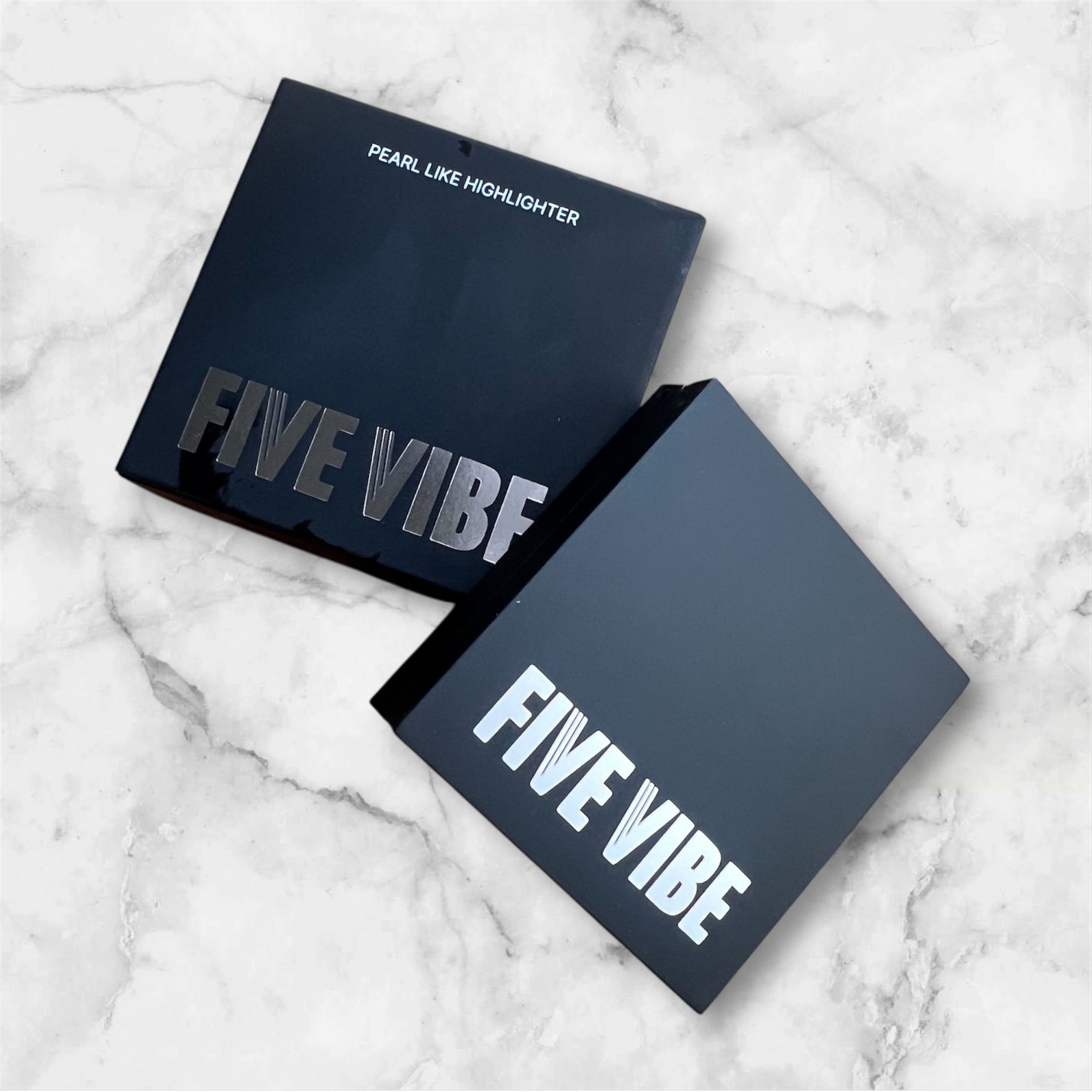 パールライクハイライター/FIVE VIBE/パウダーハイライトを使ったクチコミ(2枚目)