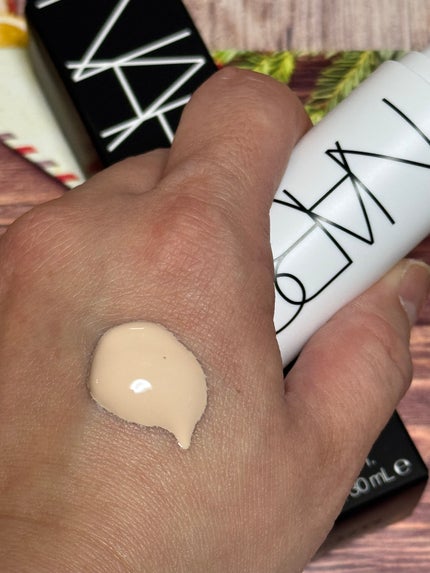 ライトリフレクティング トーンアップヴェール/NARS/化粧下地を使ったクチコミ(4枚目)