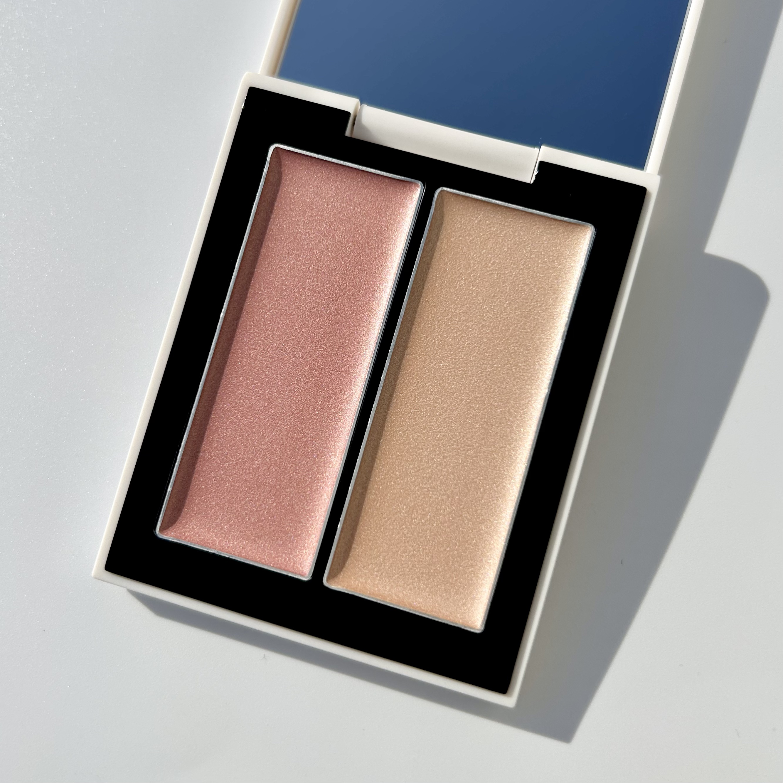 THREE シマリング グロー デュオ R/THREE/クリームハイライトを使ったクチコミ（2枚目）