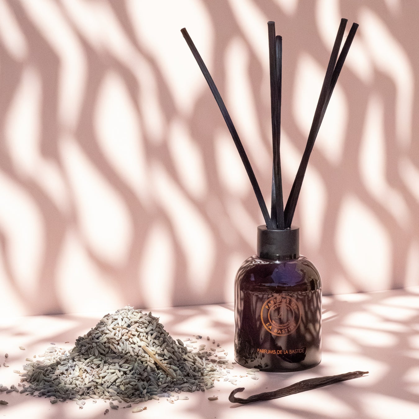 パルファム ドゥ ラ バスティード ネクター ドゥ ラヴァンド リードディフューザー