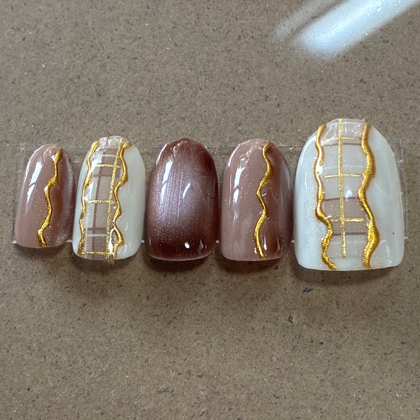 ジェルネイル(ライト対応)/セリア/ジェルネイルを使ったクチコミ(5枚目)