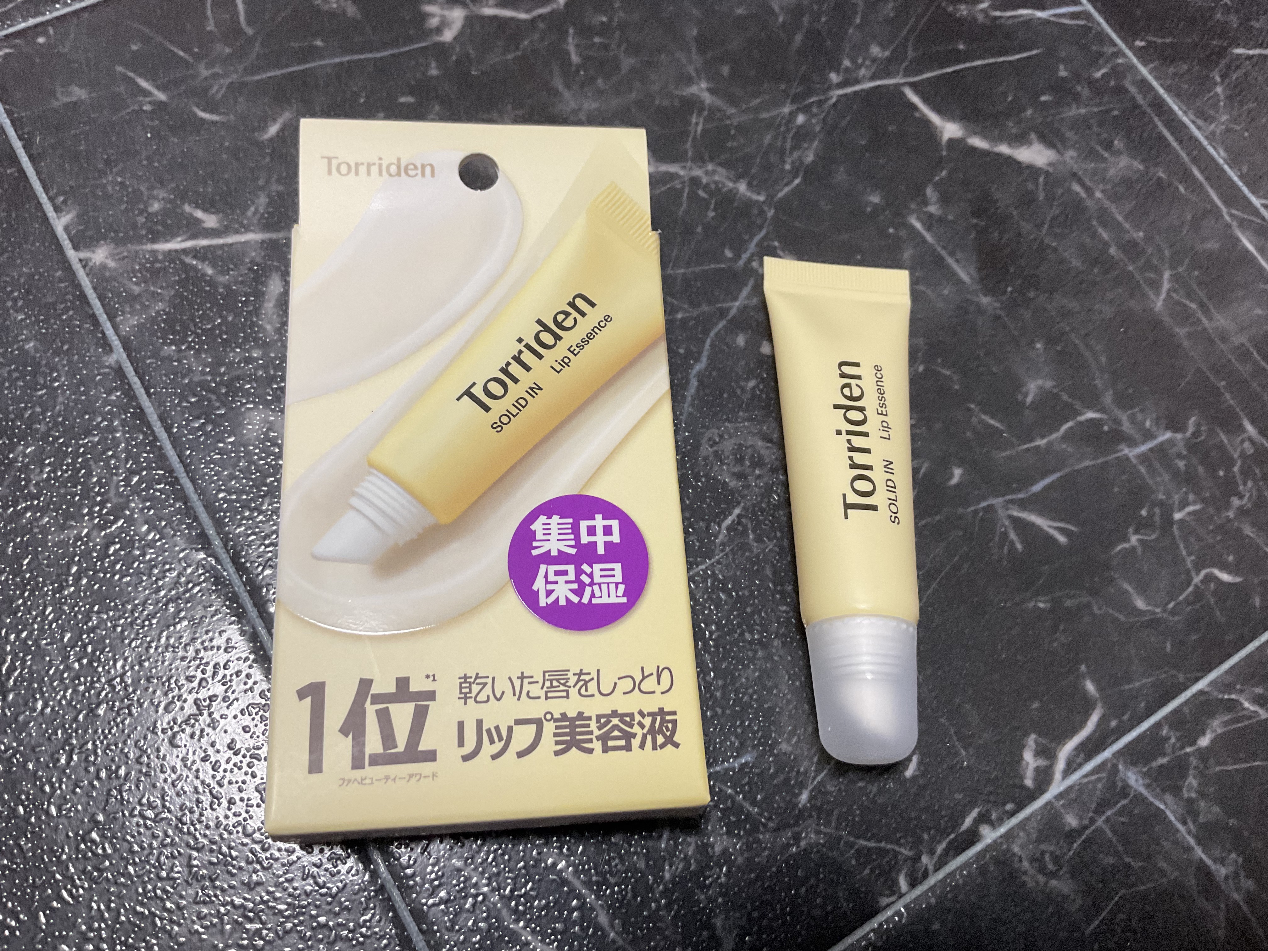 ソリッドイン リップエッセンス/Torriden/リップ美容液を使ったクチコミ（2枚目）