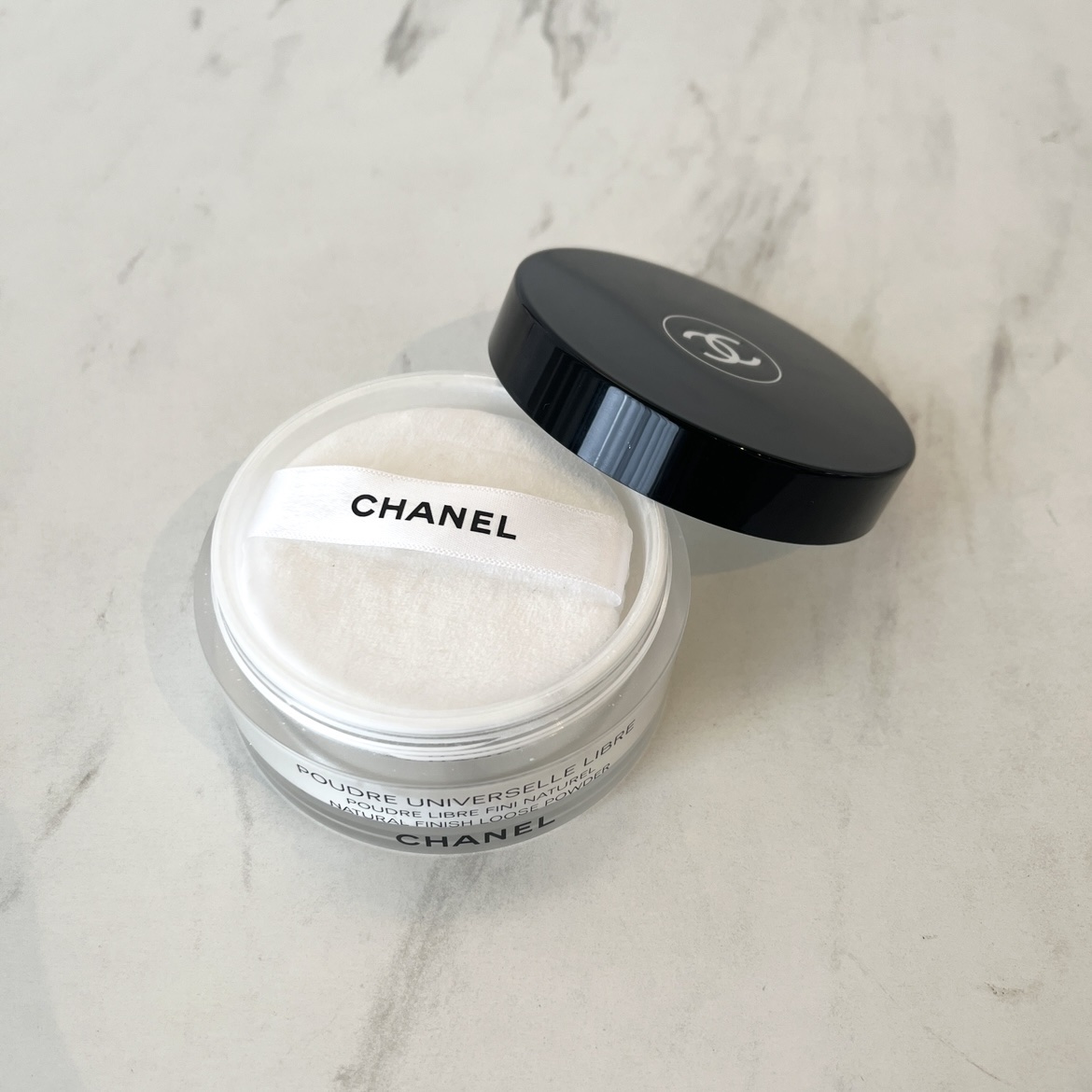プードゥル ユニヴェルセル リーブル N 10/CHANEL/ルースパウダーを使ったクチコミ（1枚目）