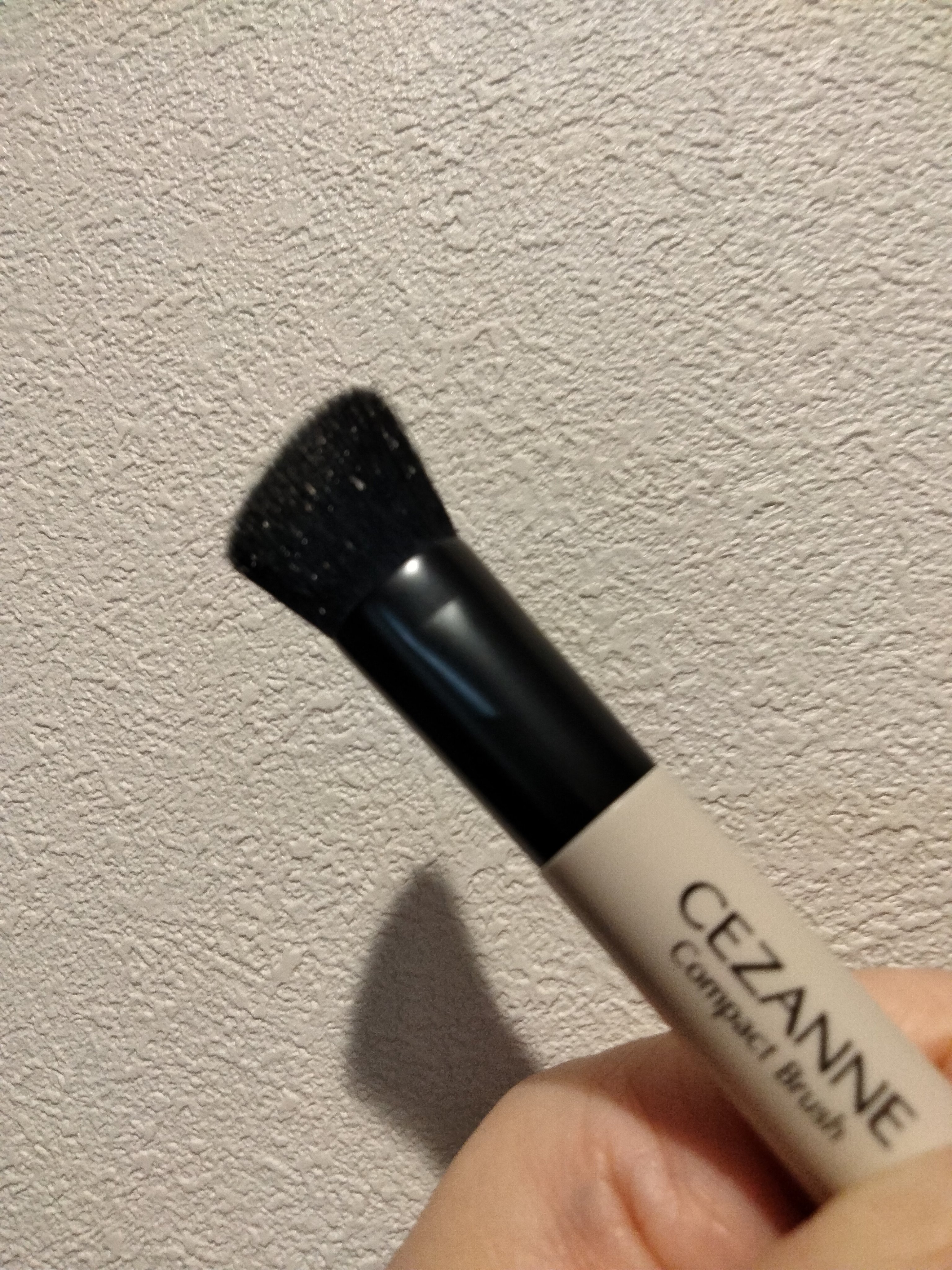 コンパクトブラシ/CEZANNE/メイクブラシを使ったクチコミ（1枚目）