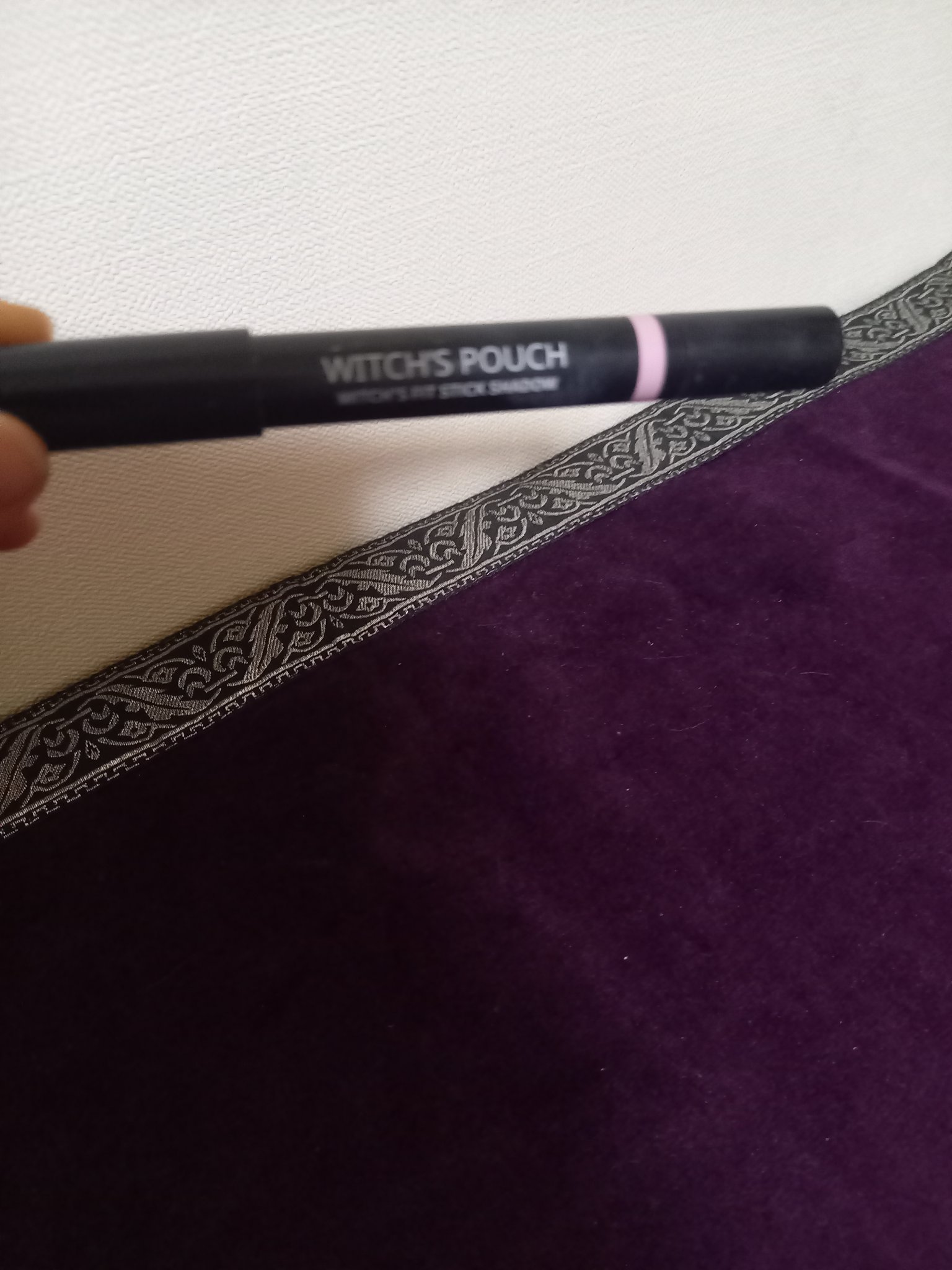 ウィッチズ フィットスティックシャドウ/Witch's Pouch/スティックアイシャドウを使ったクチコミ（1枚目）