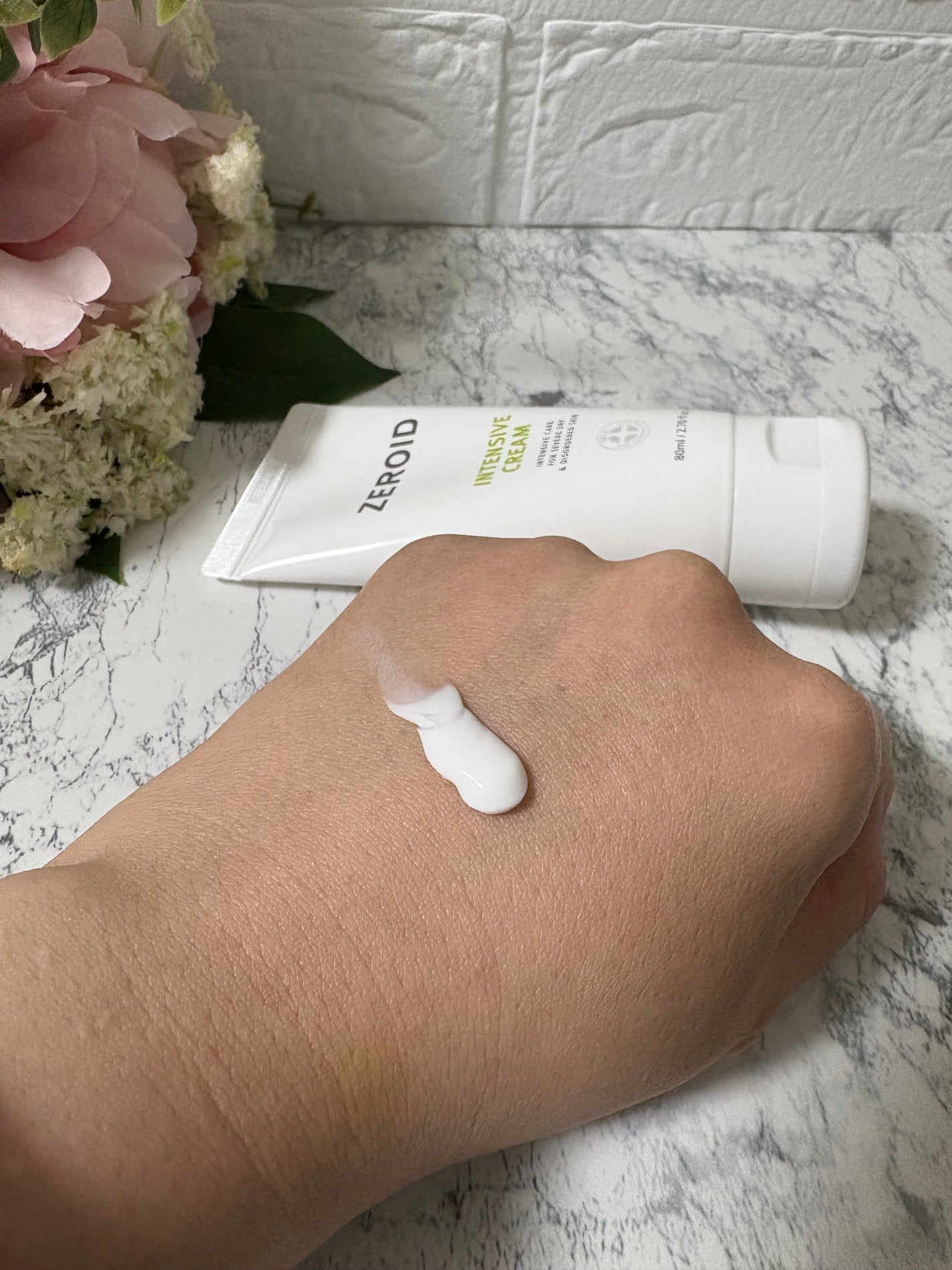 インテンシブクリーム/ZEROID/フェイスクリームを使ったクチコミ(4枚目)