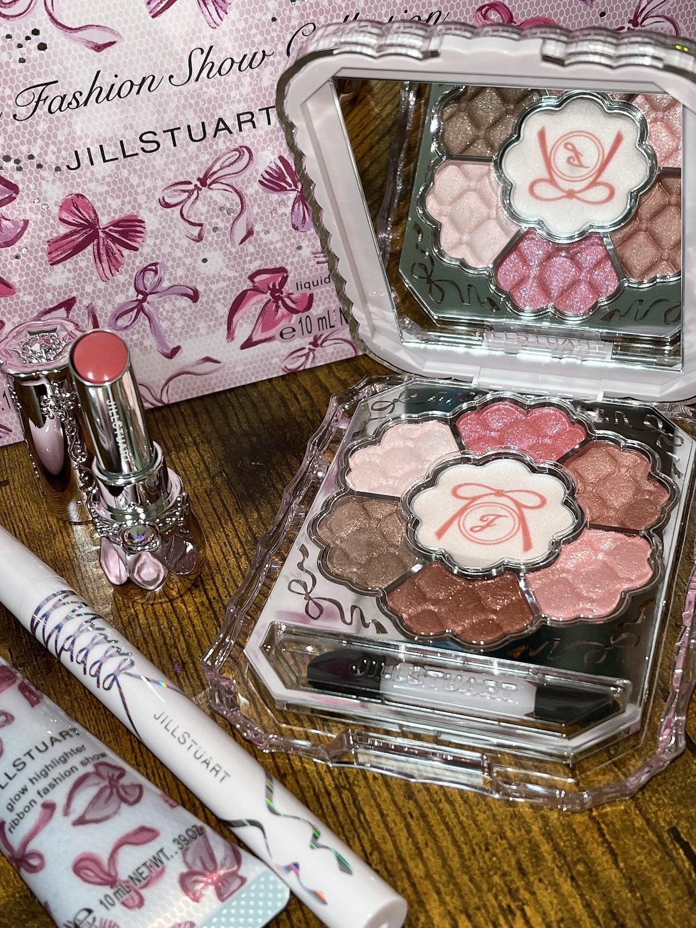 ジルスチュアート リボンファッションショー コレクション/JILL STUART/メイクアップキットを使ったクチコミ(1枚目)
