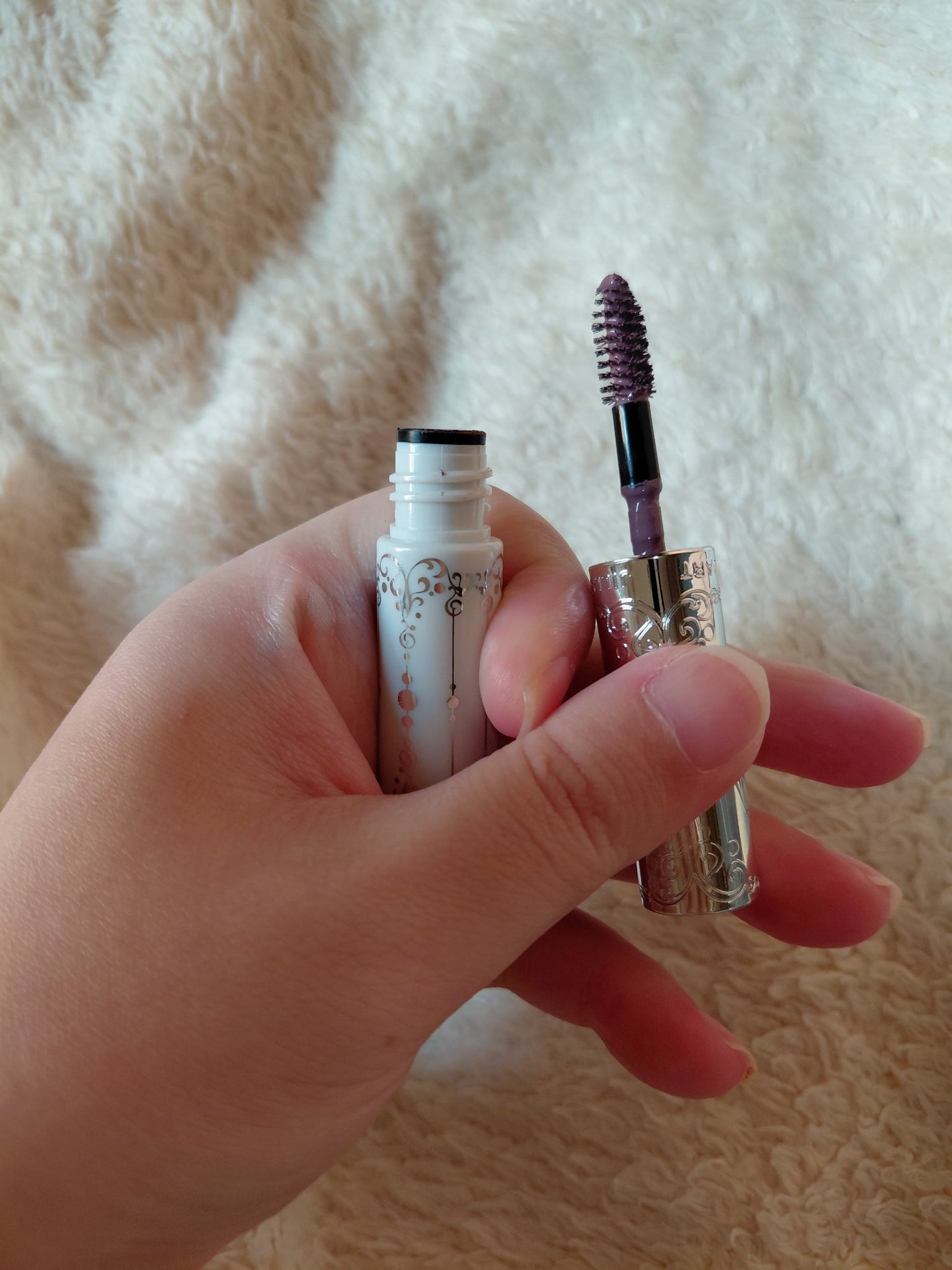 ジルスチュアート ムースブロウマスカラ/JILL STUART/眉マスカラを使ったクチコミ(2枚目)