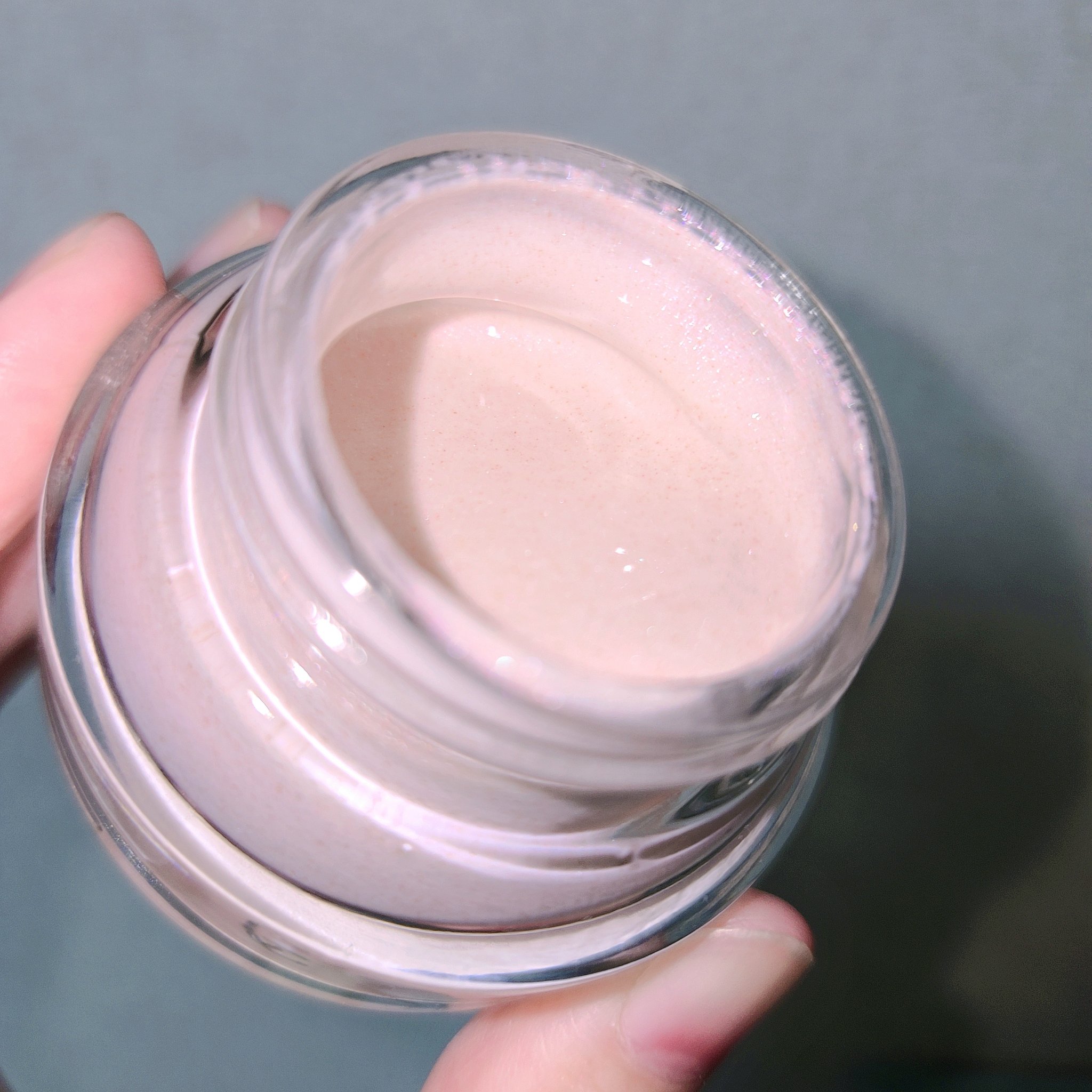 LoNLy  シンティランテハイライトセラム /LoNLy /リキッドハイライトを使ったクチコミ（3枚目）