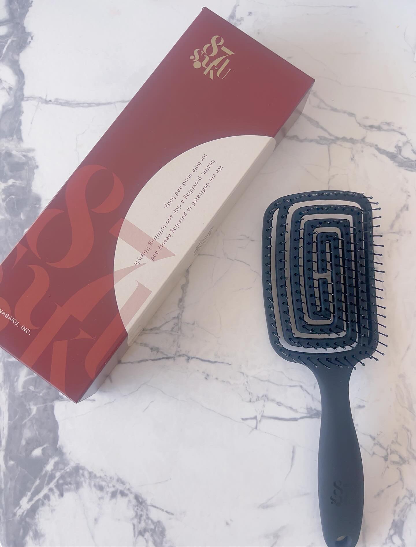 87saku ハナサク 速乾ブラシ/87saku/ヘアブラシを使ったクチコミ（1枚目）