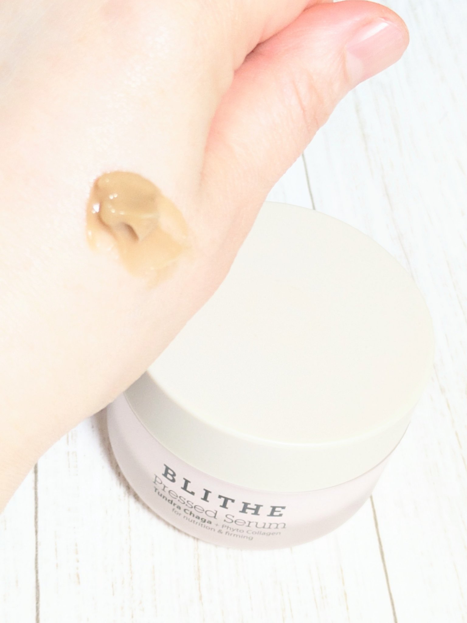 Pressed Serum Tundra chaga/BLITHE/美容液を使ったクチコミ（3枚目）