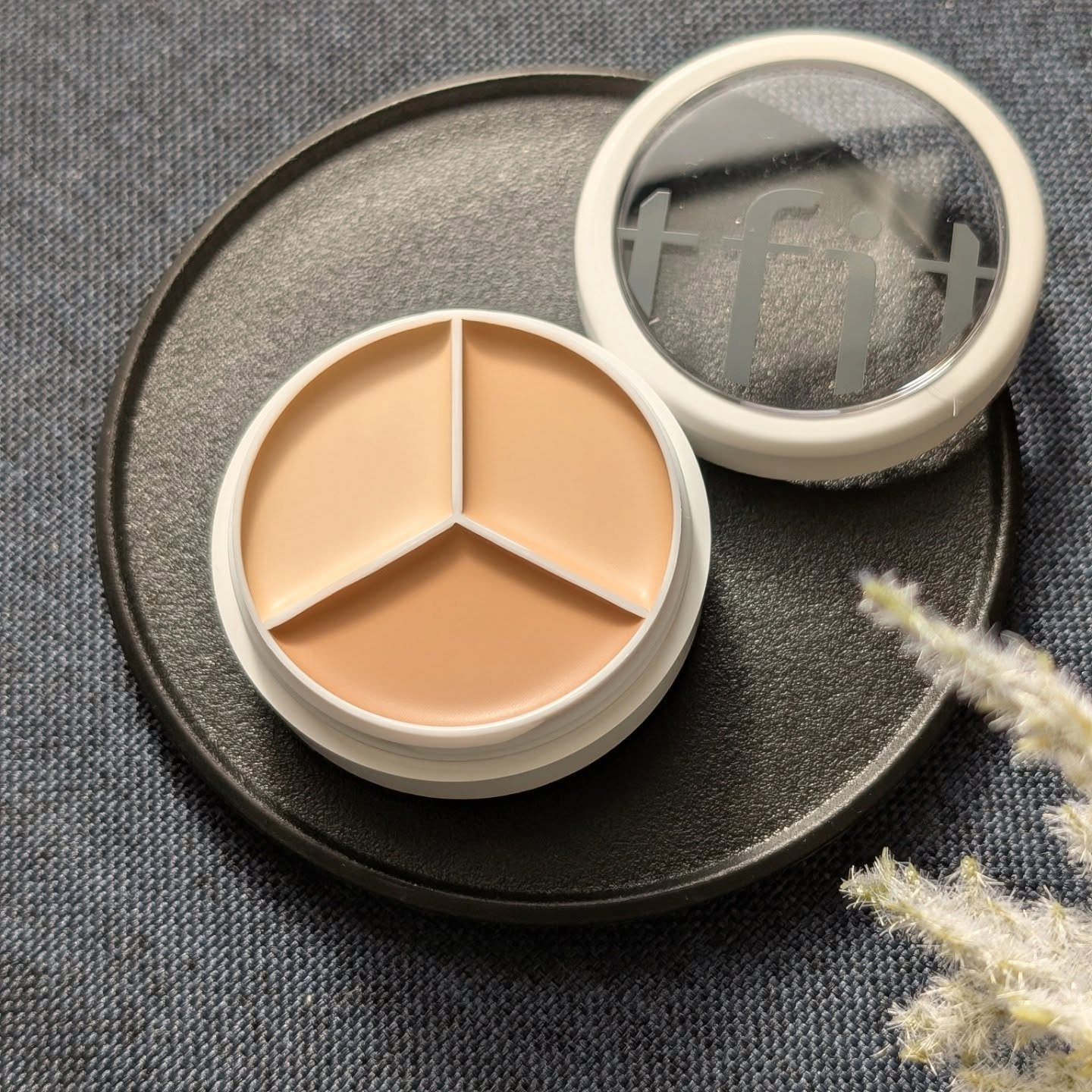 カバーアッププロコンシーラー/TFIT/パレットコンシーラーを使ったクチコミ（2枚目）