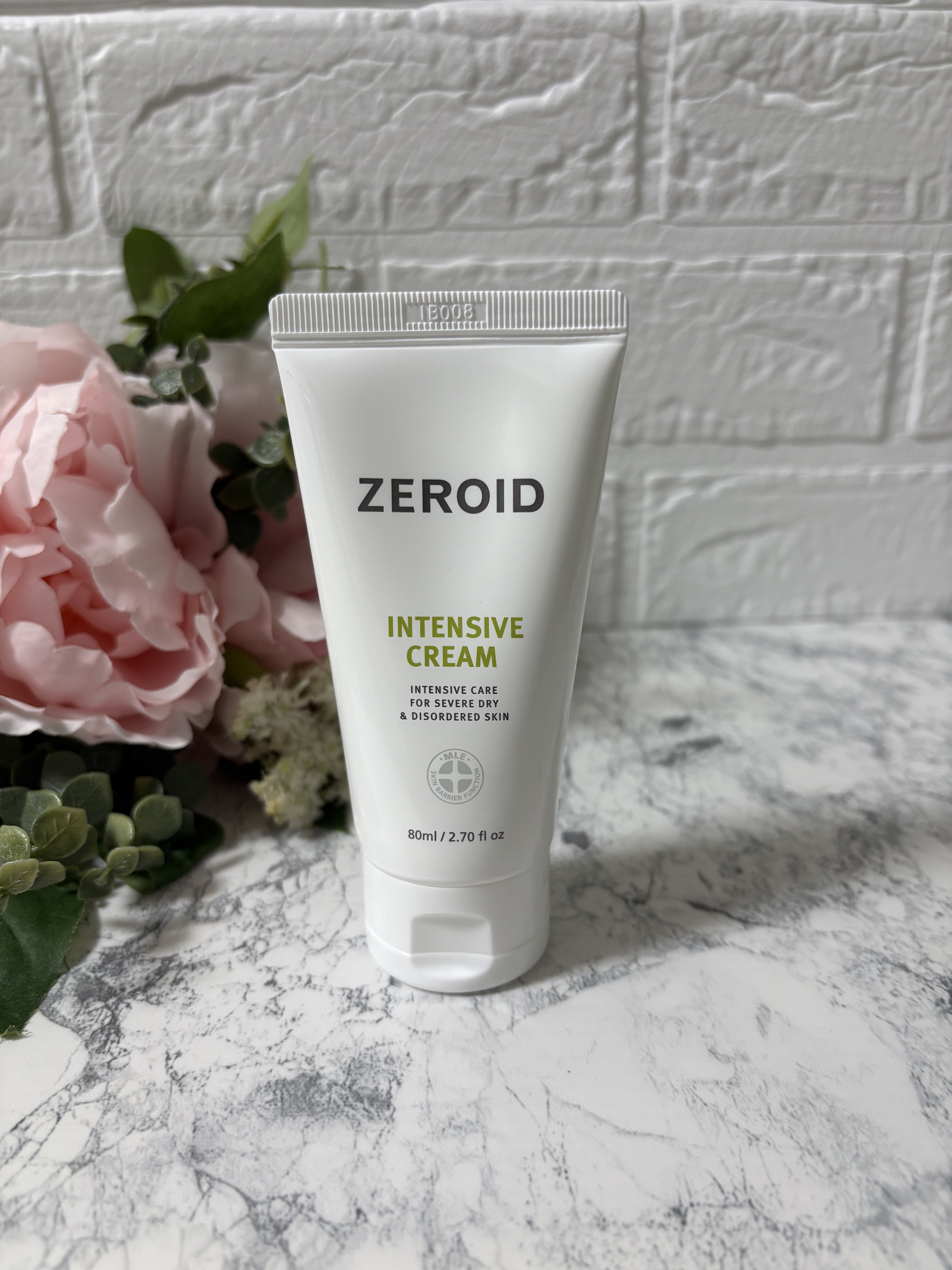 インテンシブクリーム/ZEROID/フェイスクリームを使ったクチコミ（2枚目）