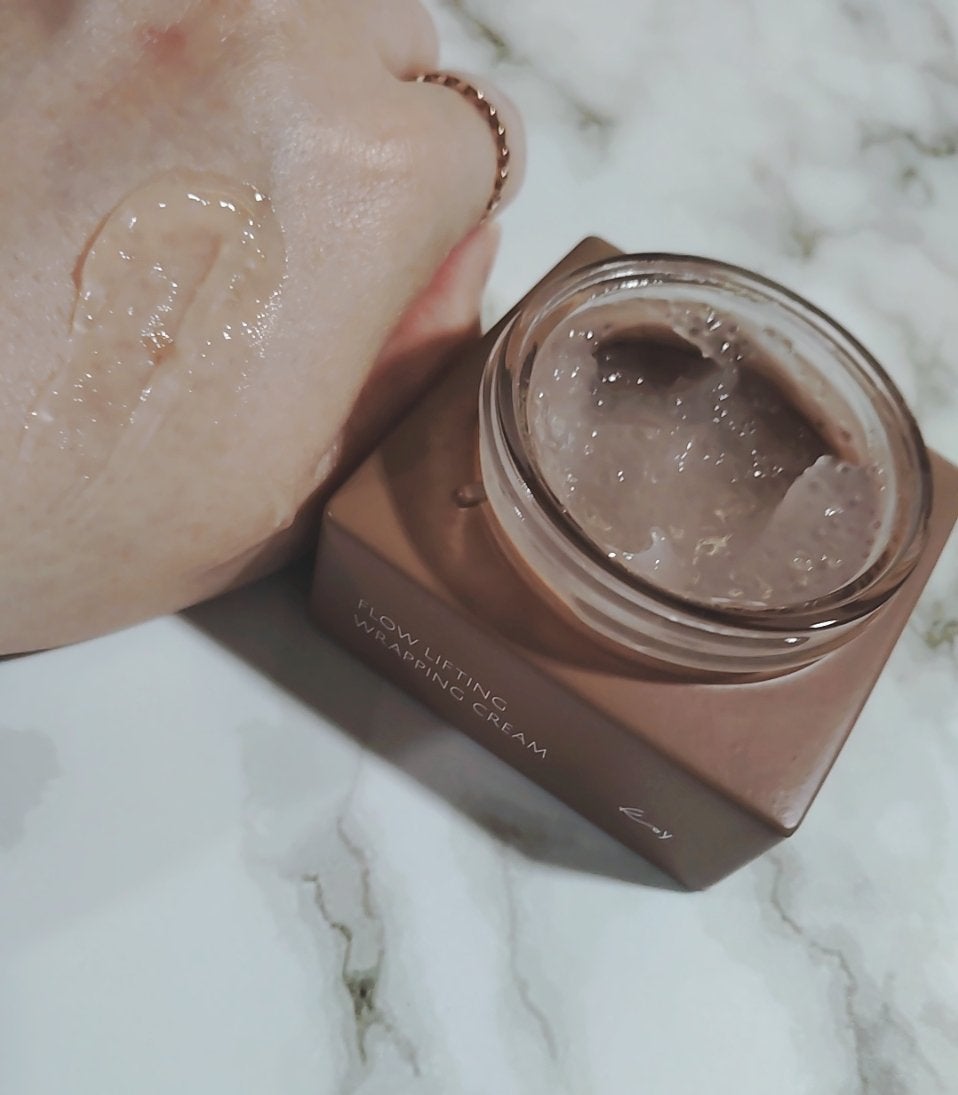 フローリフティングラッピングクリーム/koy/フェイスクリームを使ったクチコミ(2枚目)