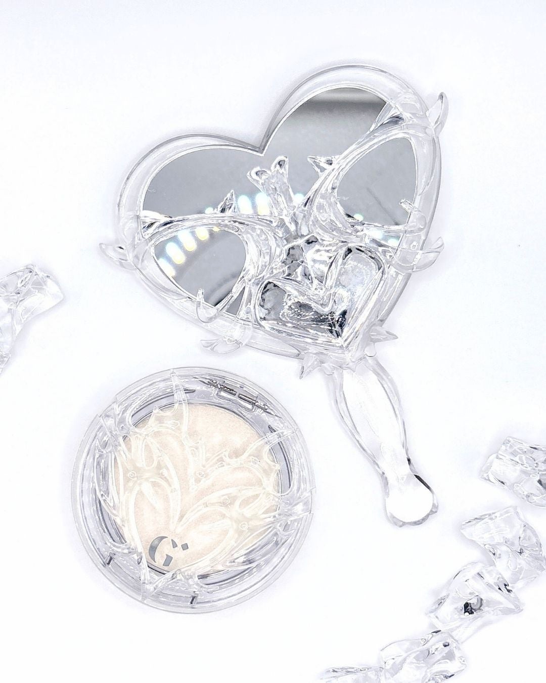 Too Shiny Highlighter/Glint/パウダーハイライトを使ったクチコミ(1枚目)