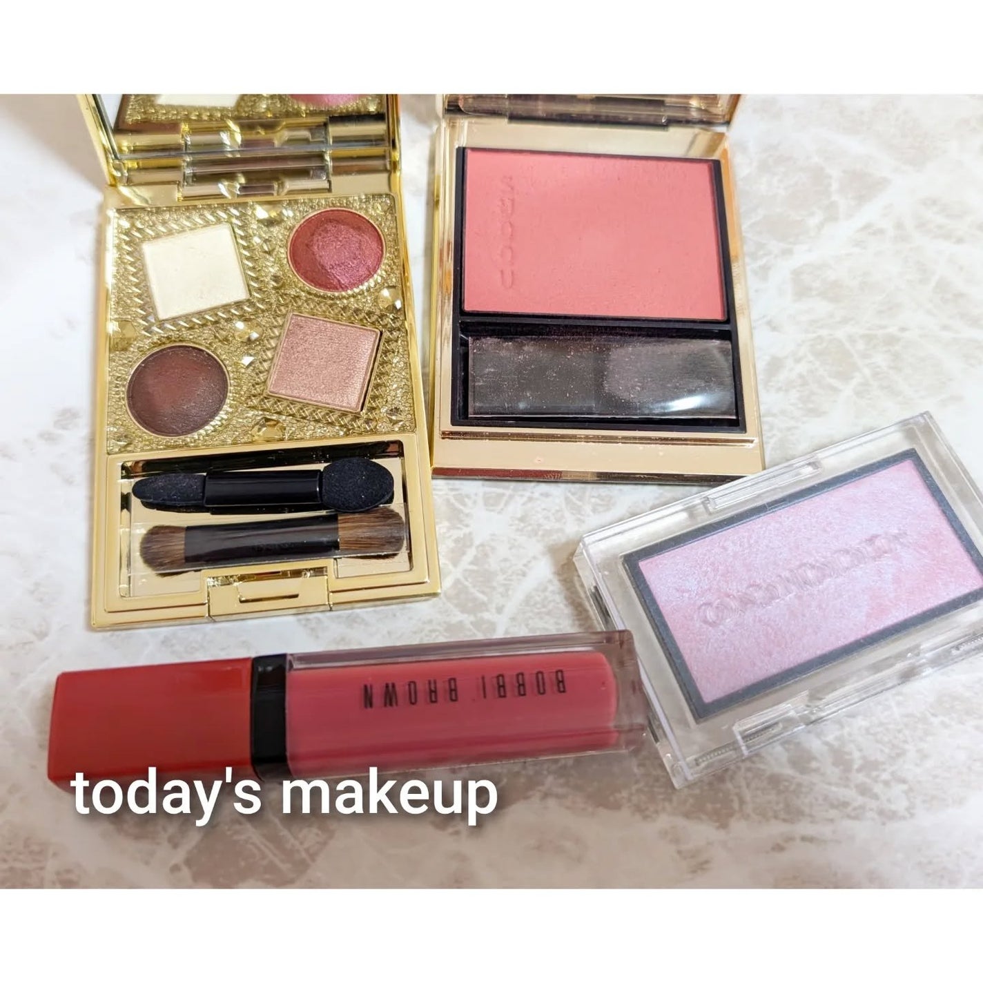 クラッシュド リキッド リップ/BOBBI BROWN/口紅を使ったクチコミ(1枚目)