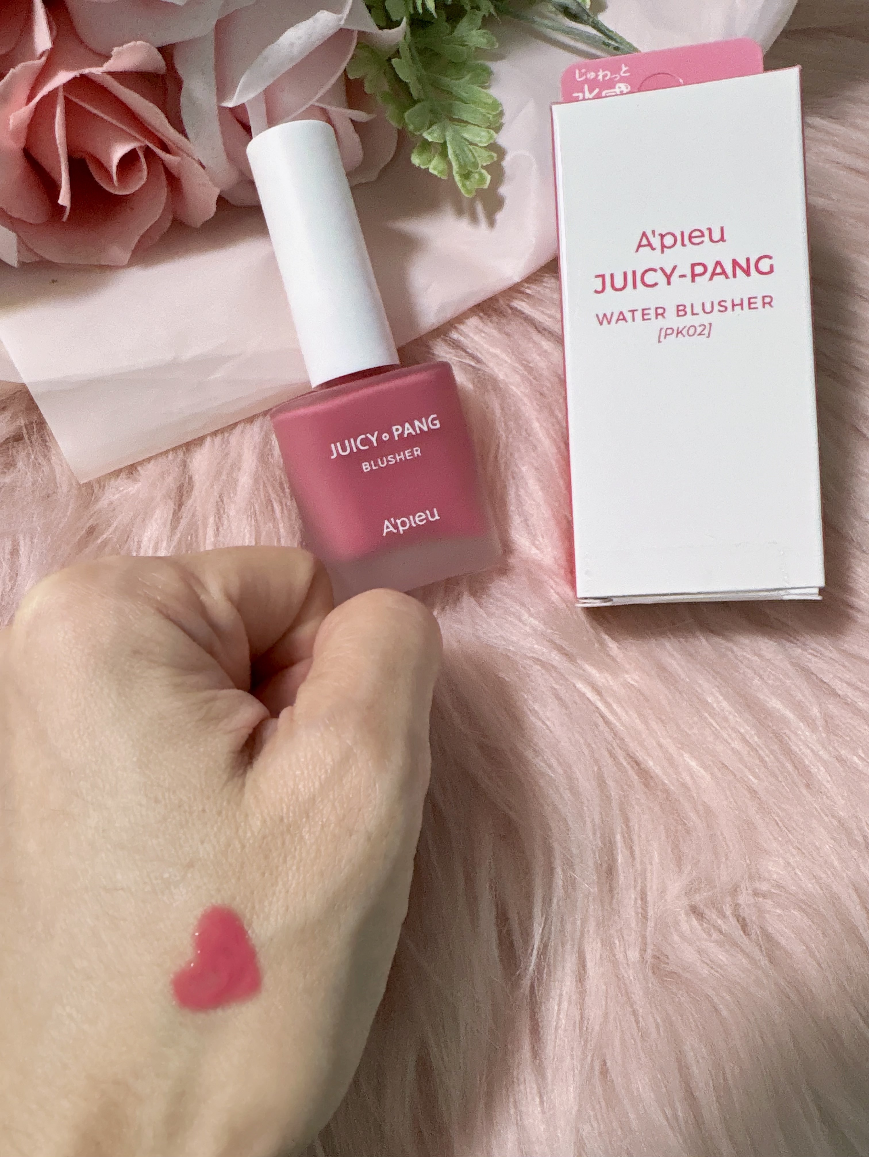 アピュー ジューシーパン ウォーターブラッシャー PK02 ラズベリーウォーター/A’pieu/リキッドチークを使ったクチコミ（2枚目）