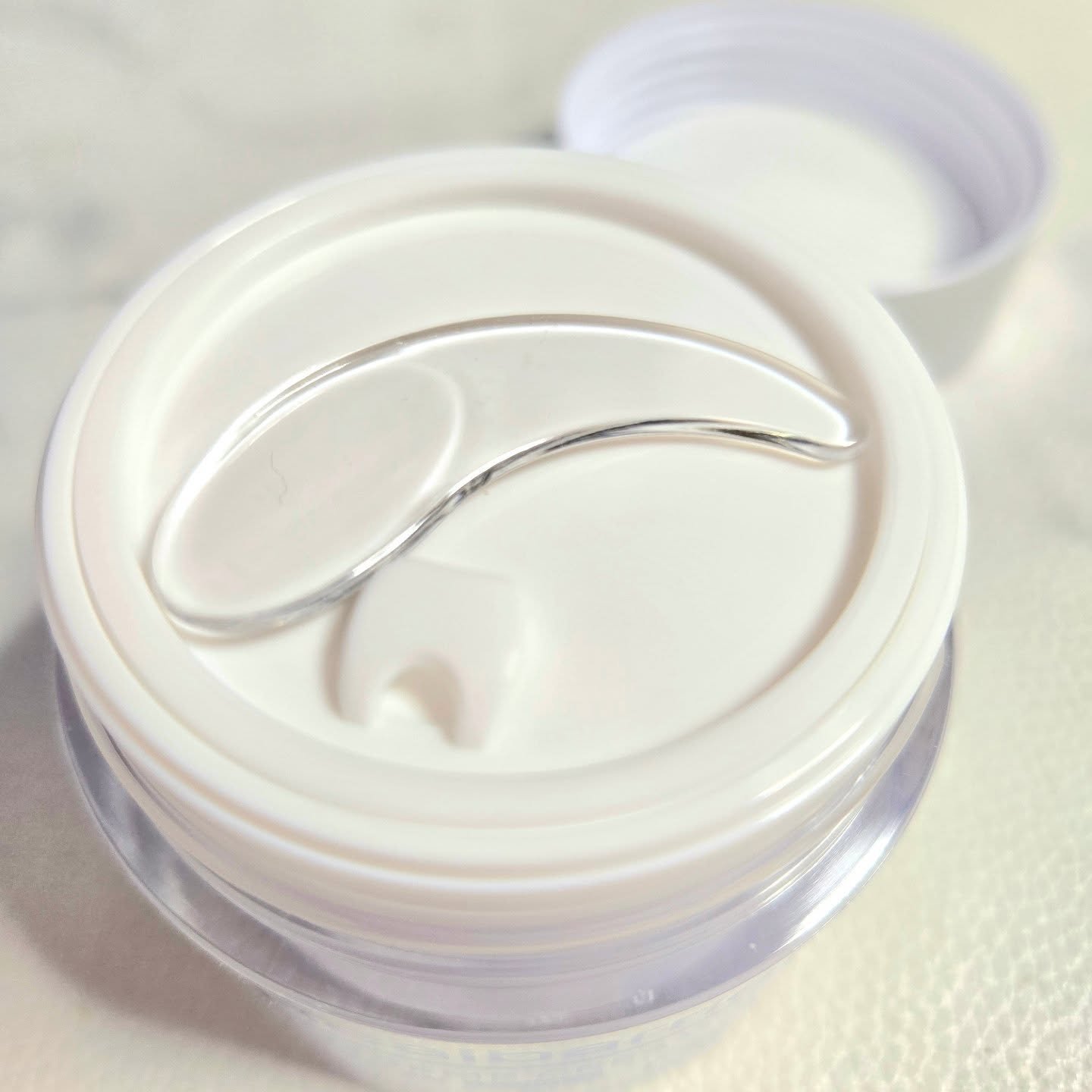 リアルバリア エクストリームクリーム オリジナル/Real Barrier/フェイスクリームを使ったクチコミ（2枚目）