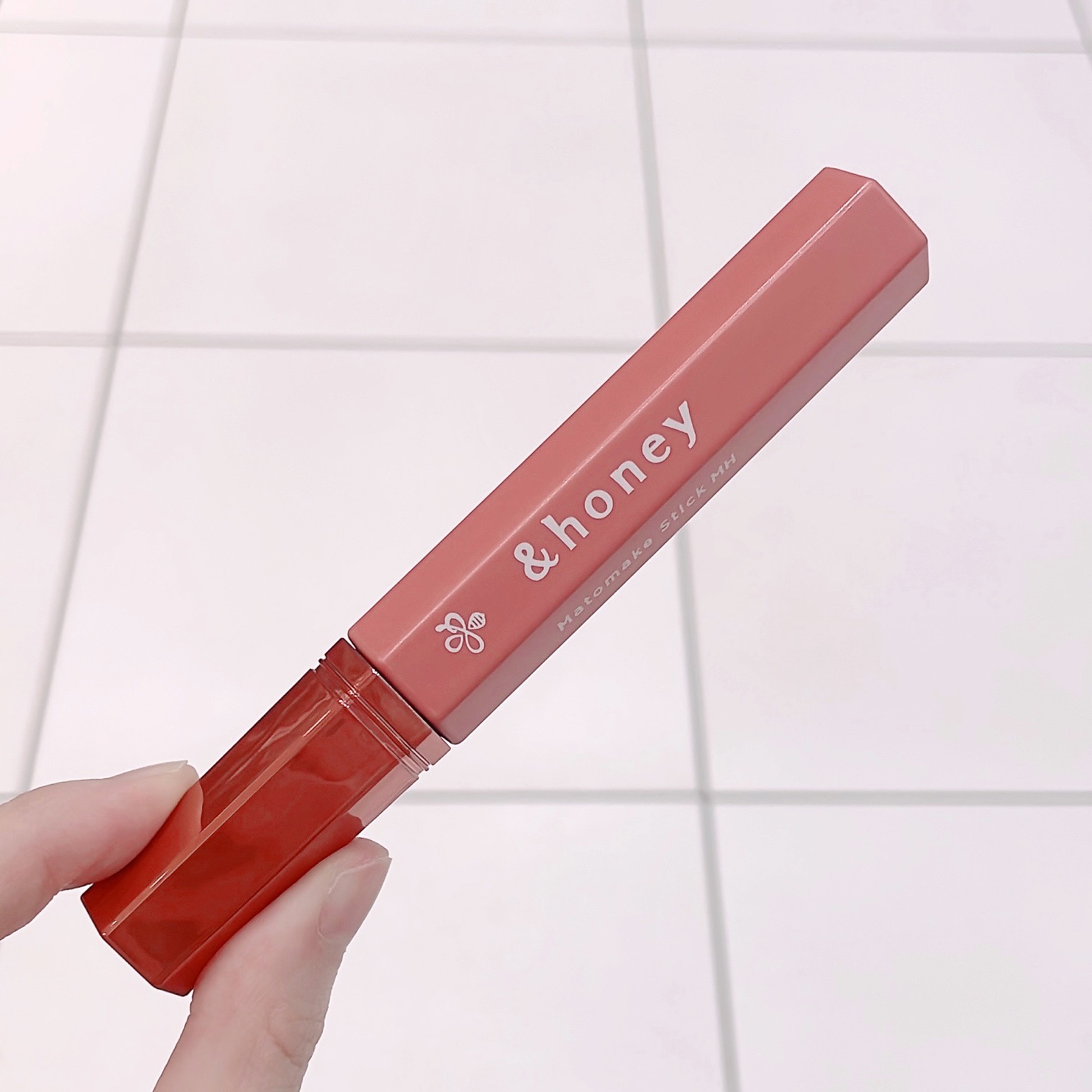 アンドハニー マトメイク スティック ミラクルホールド4.0/&honey/ヘアジェルを使ったクチコミ（3枚目）