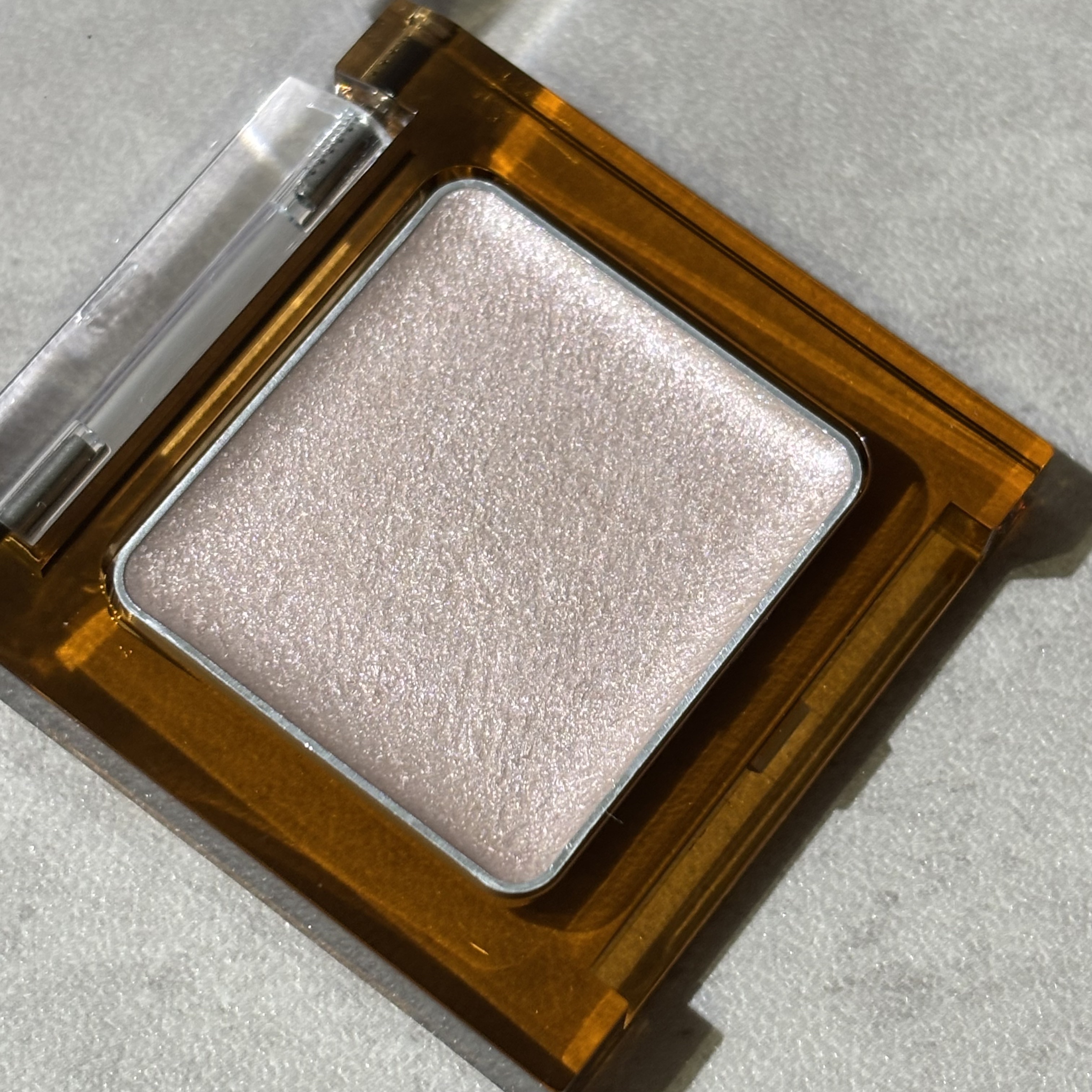 イルミクチュールシャドウ/excel/ジェル・クリームアイシャドウを使ったクチコミ（3枚目）